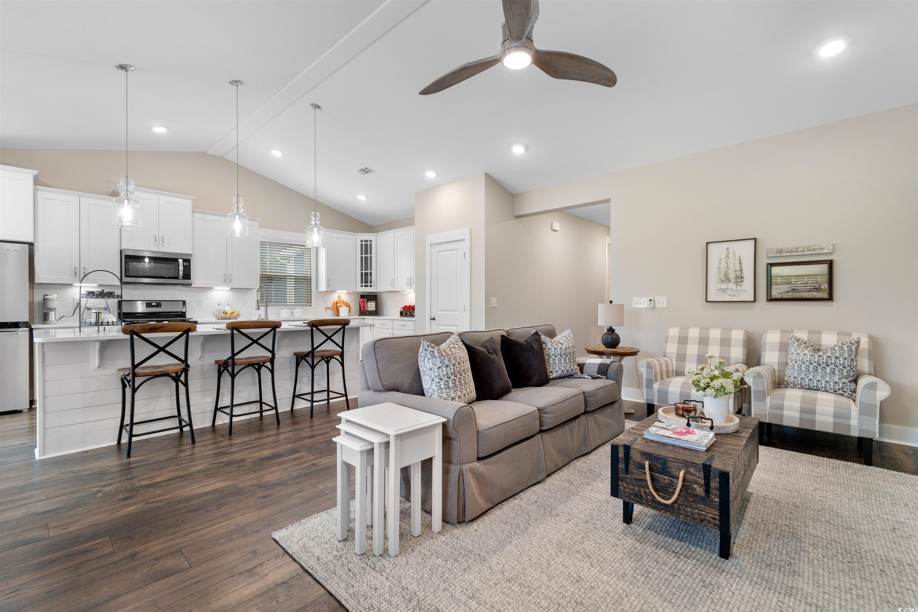 Myrtle Beach, South Carolina, 29579, United States, 4 Bedrooms Bedrooms, ,3 BathroomsBathrooms,Residential,For Sale,1859789