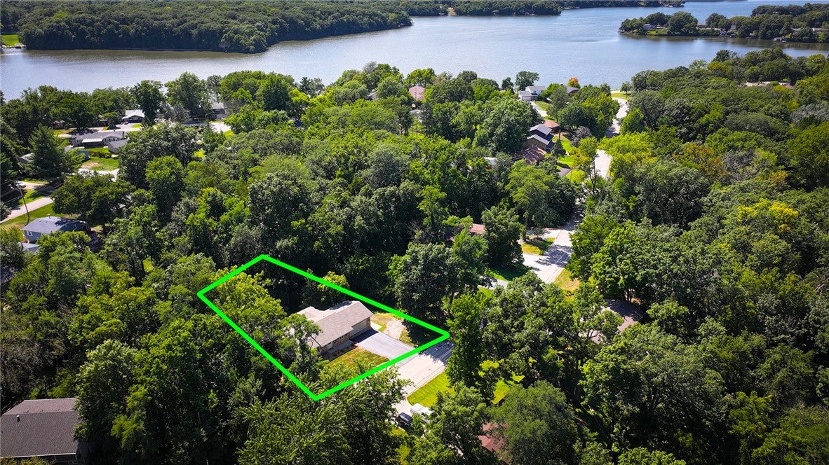 Greenlake Dr, Decatur, IL 62521 #1
