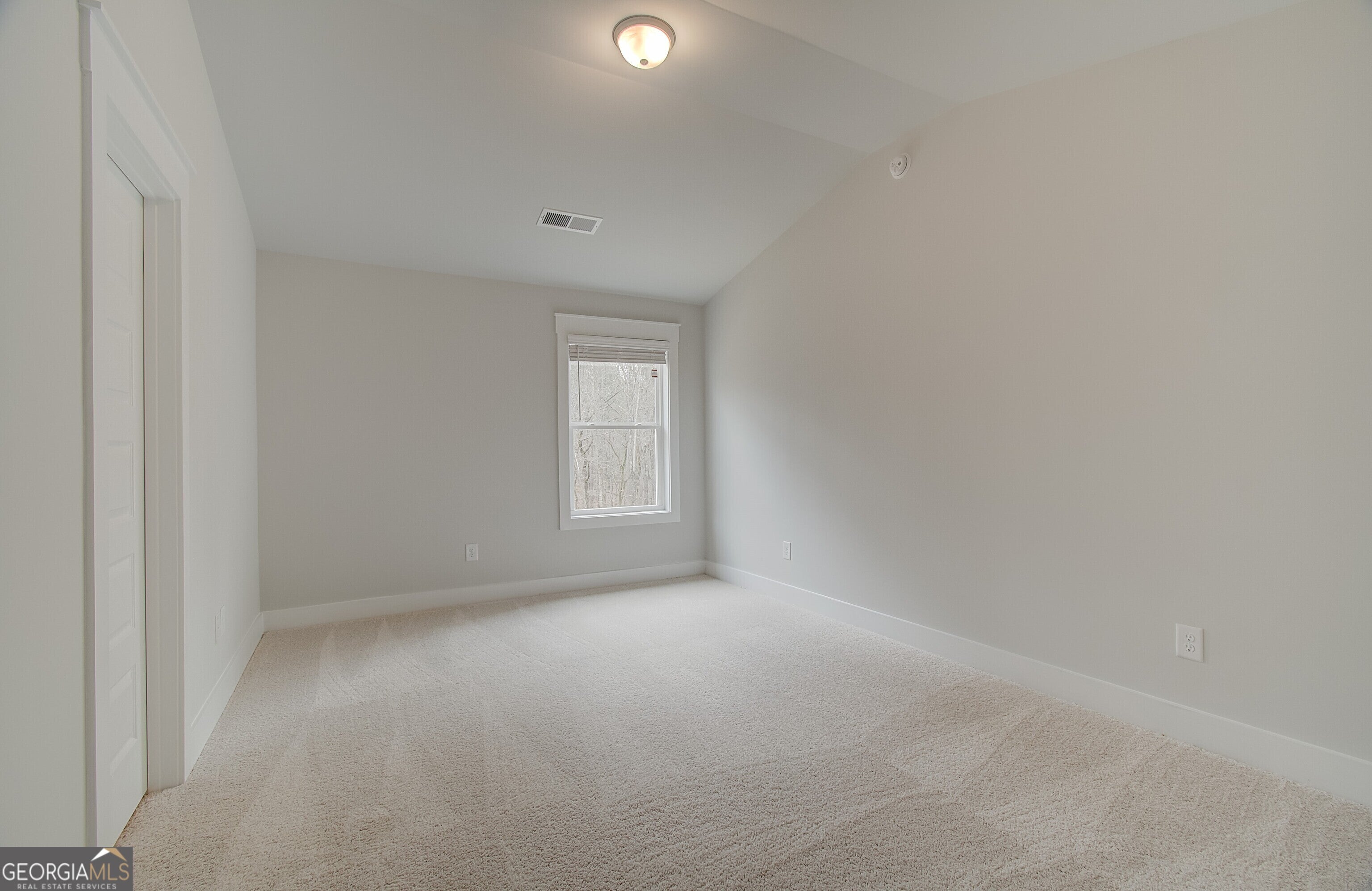 Senoia, Georgia, 30276, United States, 4 Bedrooms Bedrooms, ,4 BathroomsBathrooms,Residential,For Sale,2008995