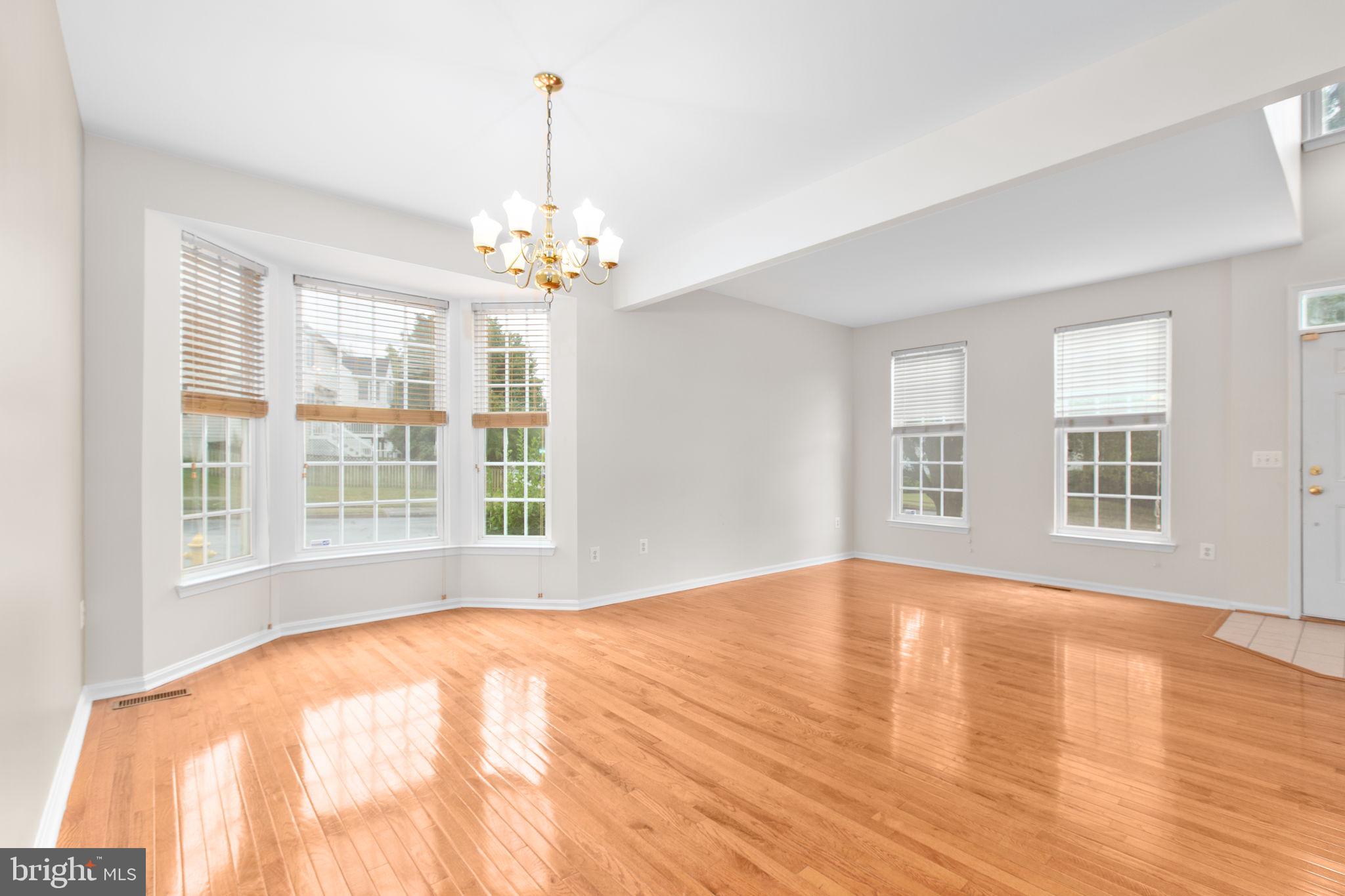 Dumfries, Virginia, 22026, United States, 4 Bedrooms Bedrooms, ,4 BathroomsBathrooms,Residential,For Sale,1977834