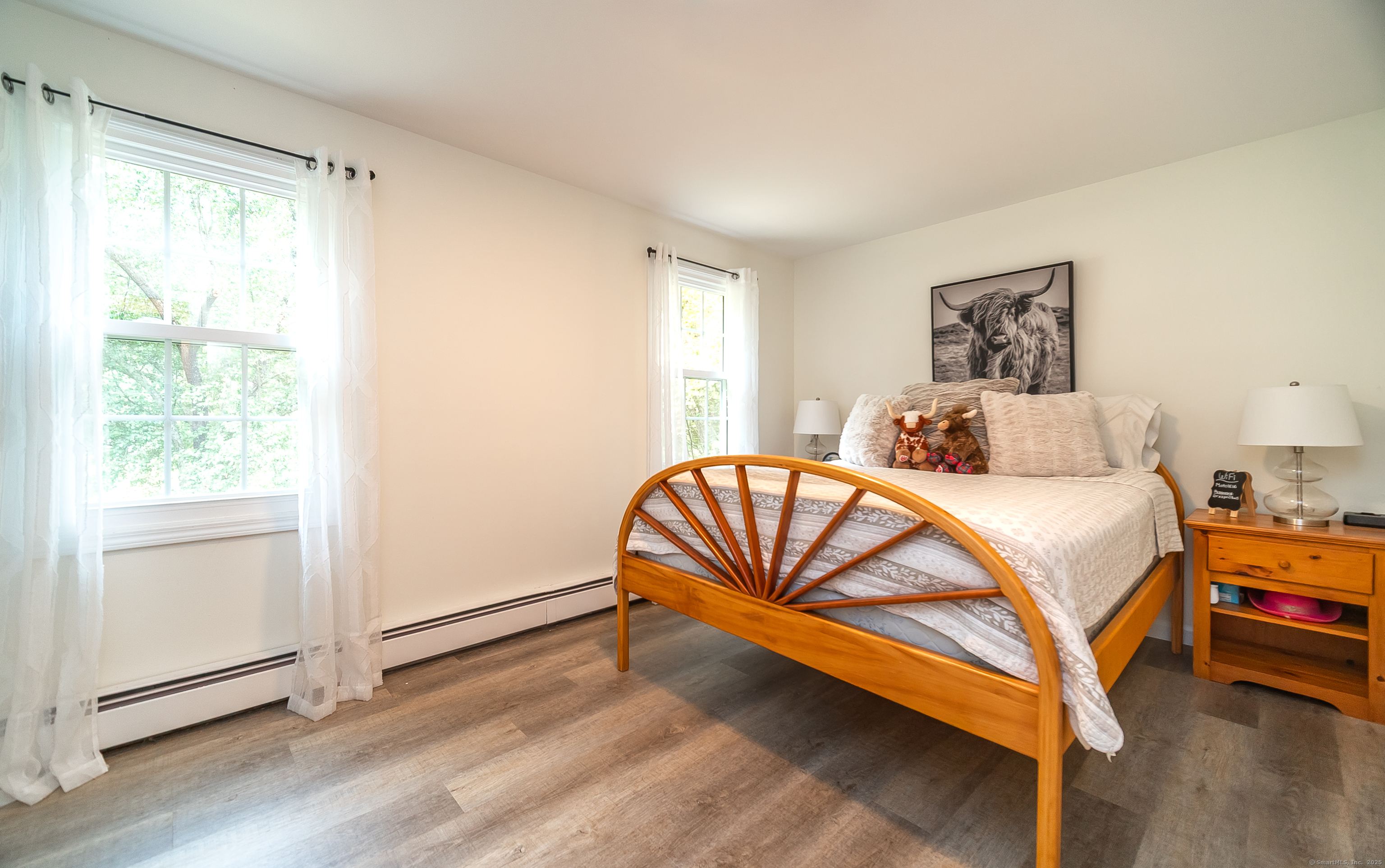 Clinton, Connecticut, 06413, United States, 3 Bedrooms Bedrooms, ,3 BathroomsBathrooms,Residential,For Sale,1939957