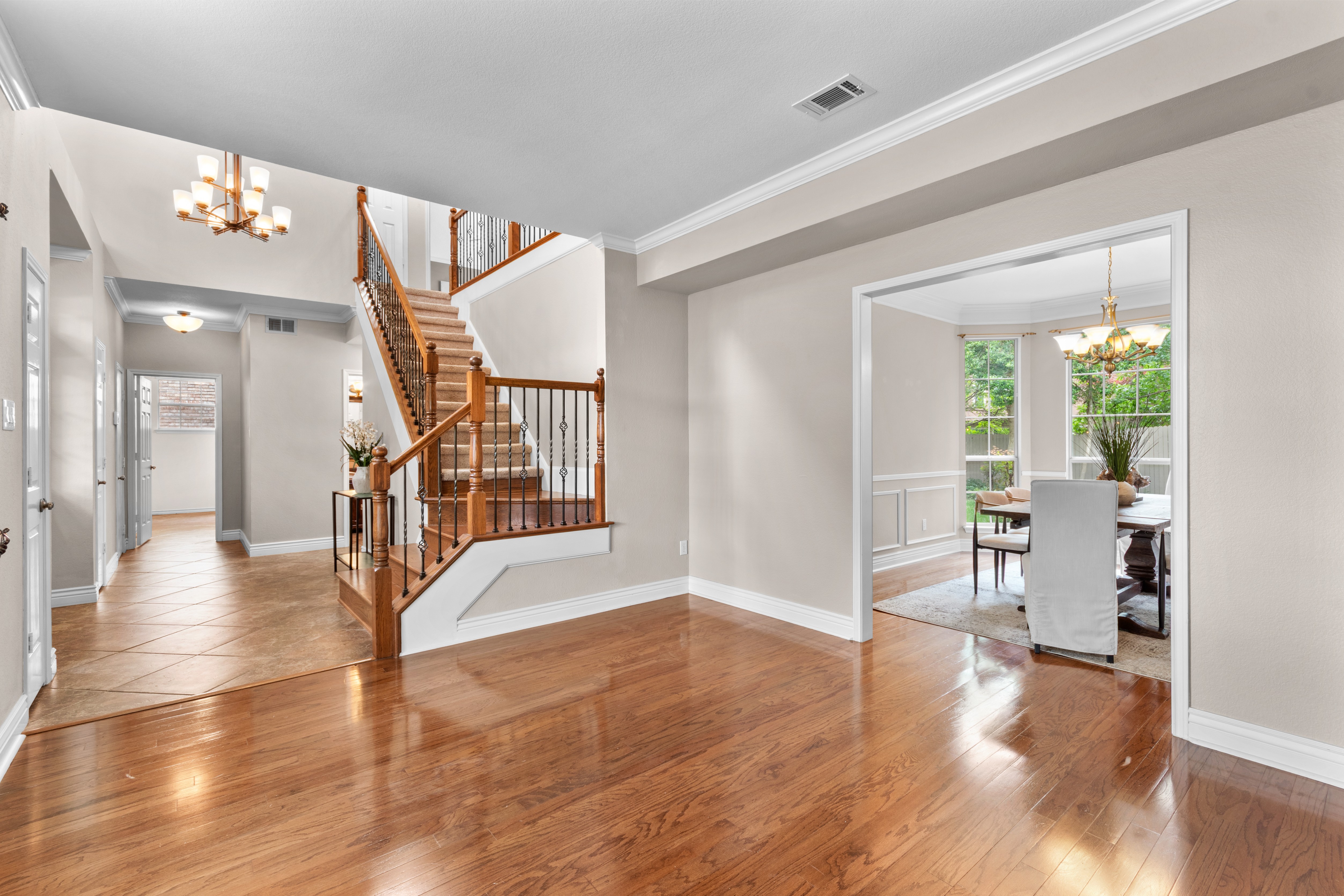  3233 Shady Glen Drive, Grapevine, TX, 76051 - 物件實景