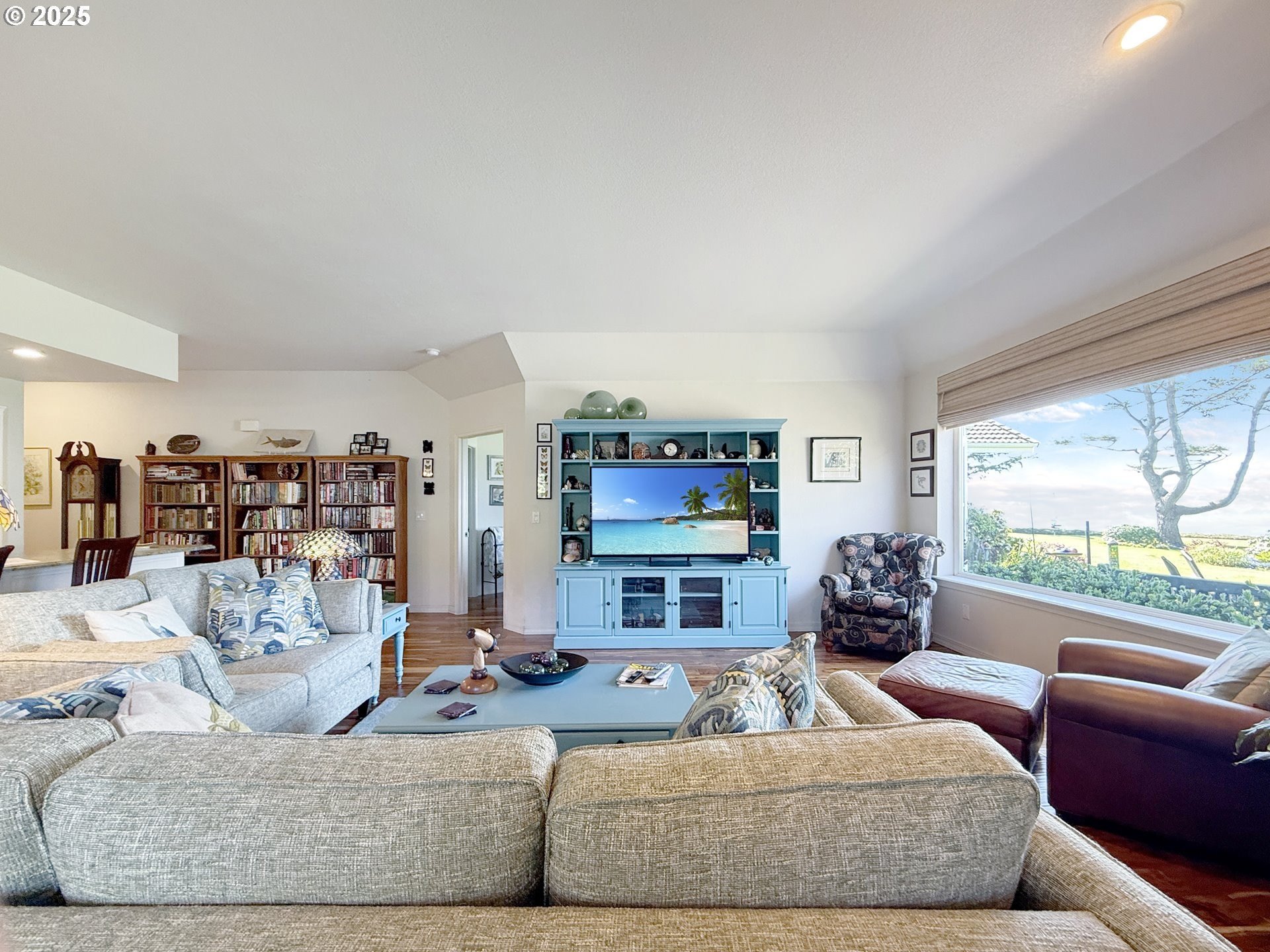 Brookings, Oregon, 97415, United States, 2 Bedrooms Bedrooms, ,2 BathroomsBathrooms,Residential,For Sale,1920315