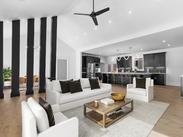 Clarksville, Tennessee, 37043, United States, 4 Bedrooms Bedrooms, ,3 BathroomsBathrooms,Residential,For Sale,1980673