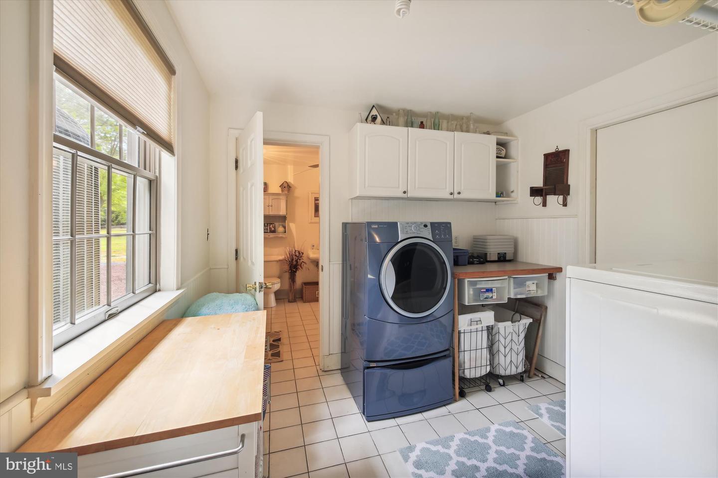 Crisfield, Maryland, 21817, United States, 3 Bedrooms Bedrooms, ,3 BathroomsBathrooms,Residential,For Sale,1897378
