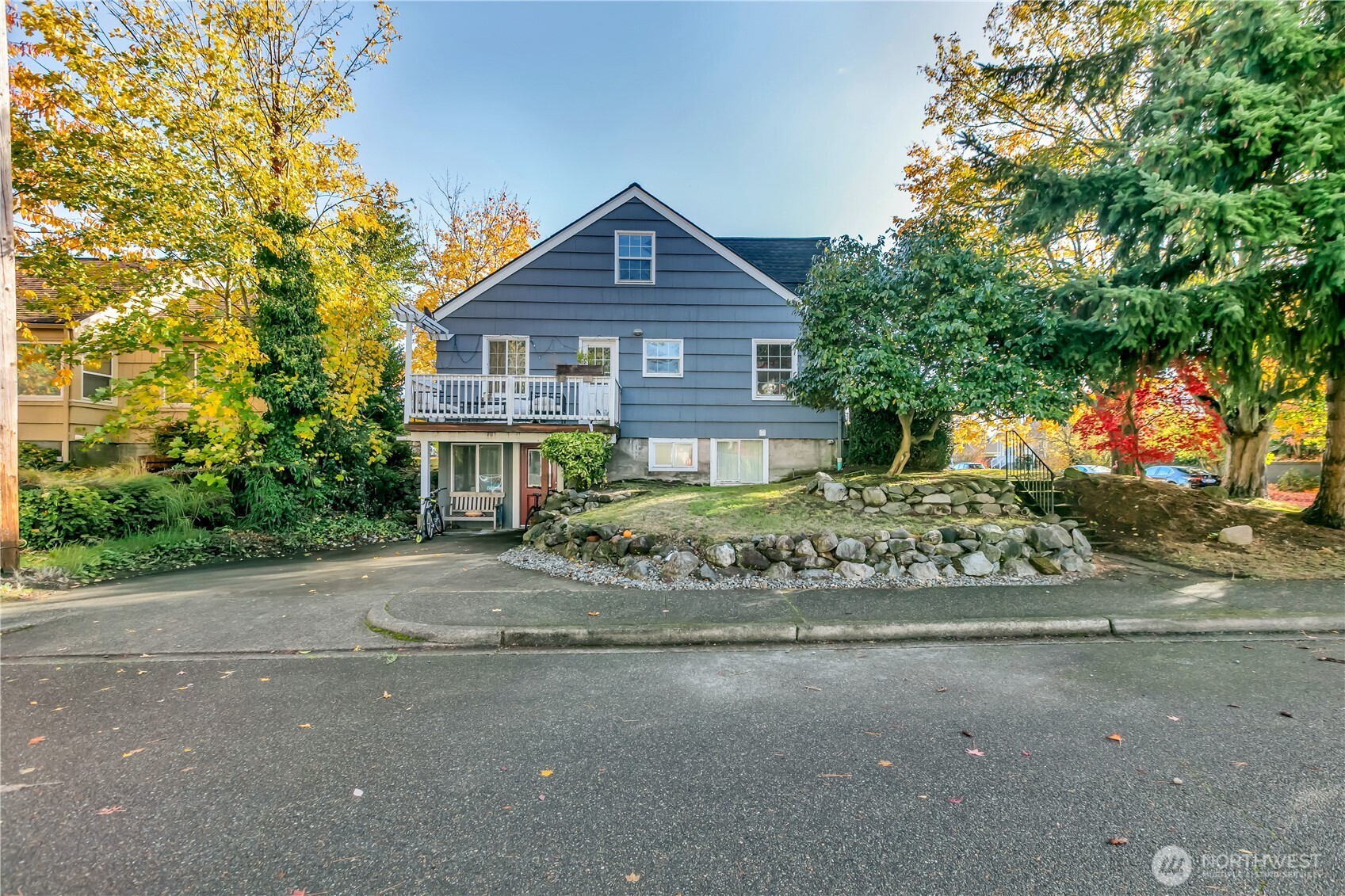 Tacoma, Washington, 98406, United States, 7 Bedrooms Bedrooms, ,2 BathroomsBathrooms,Residential,For Sale,1997085