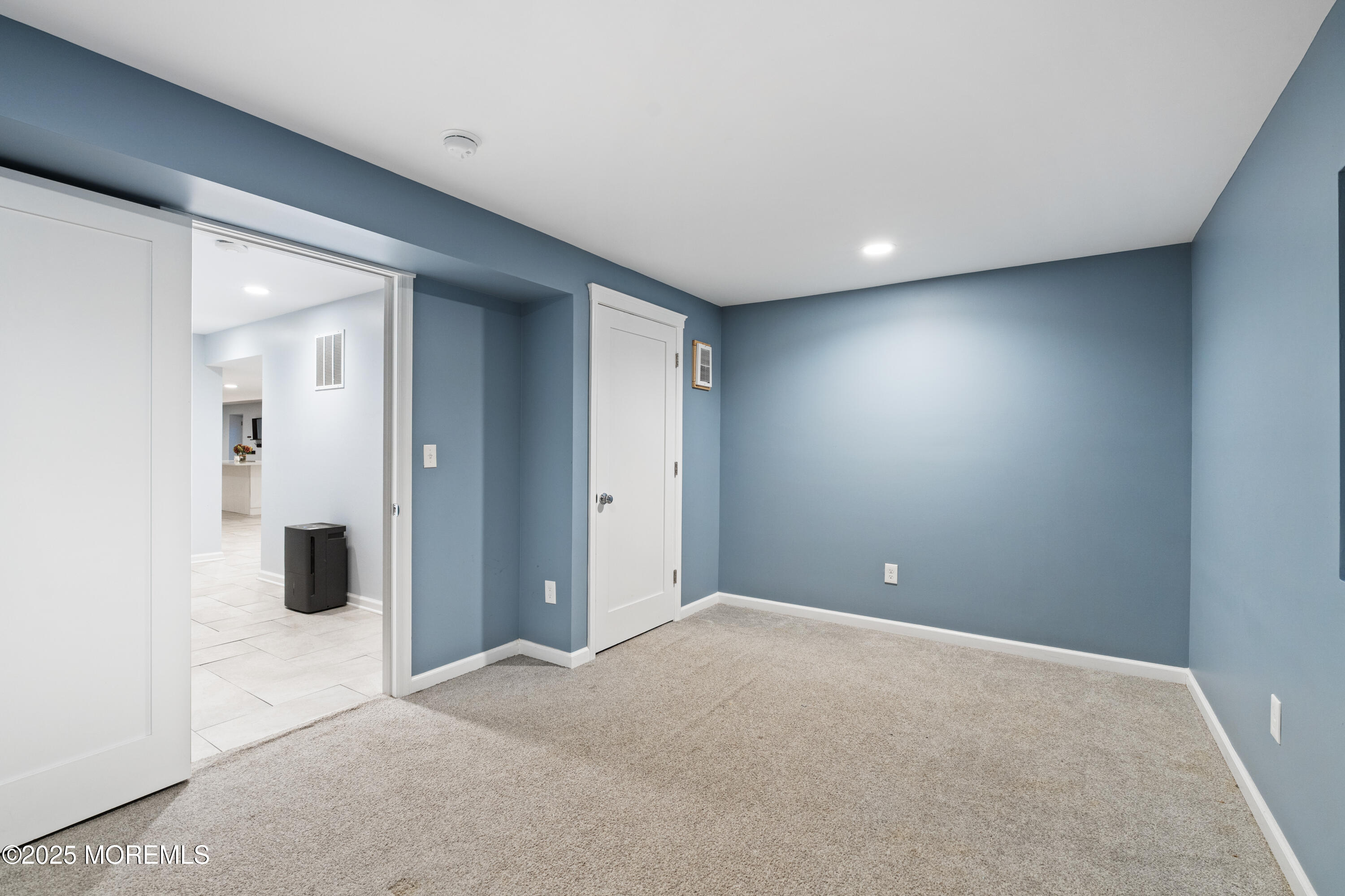 Jackson, New Jersey, 08527, United States, 7 Bedrooms Bedrooms, ,5 BathroomsBathrooms,Residential,For Sale,1998034