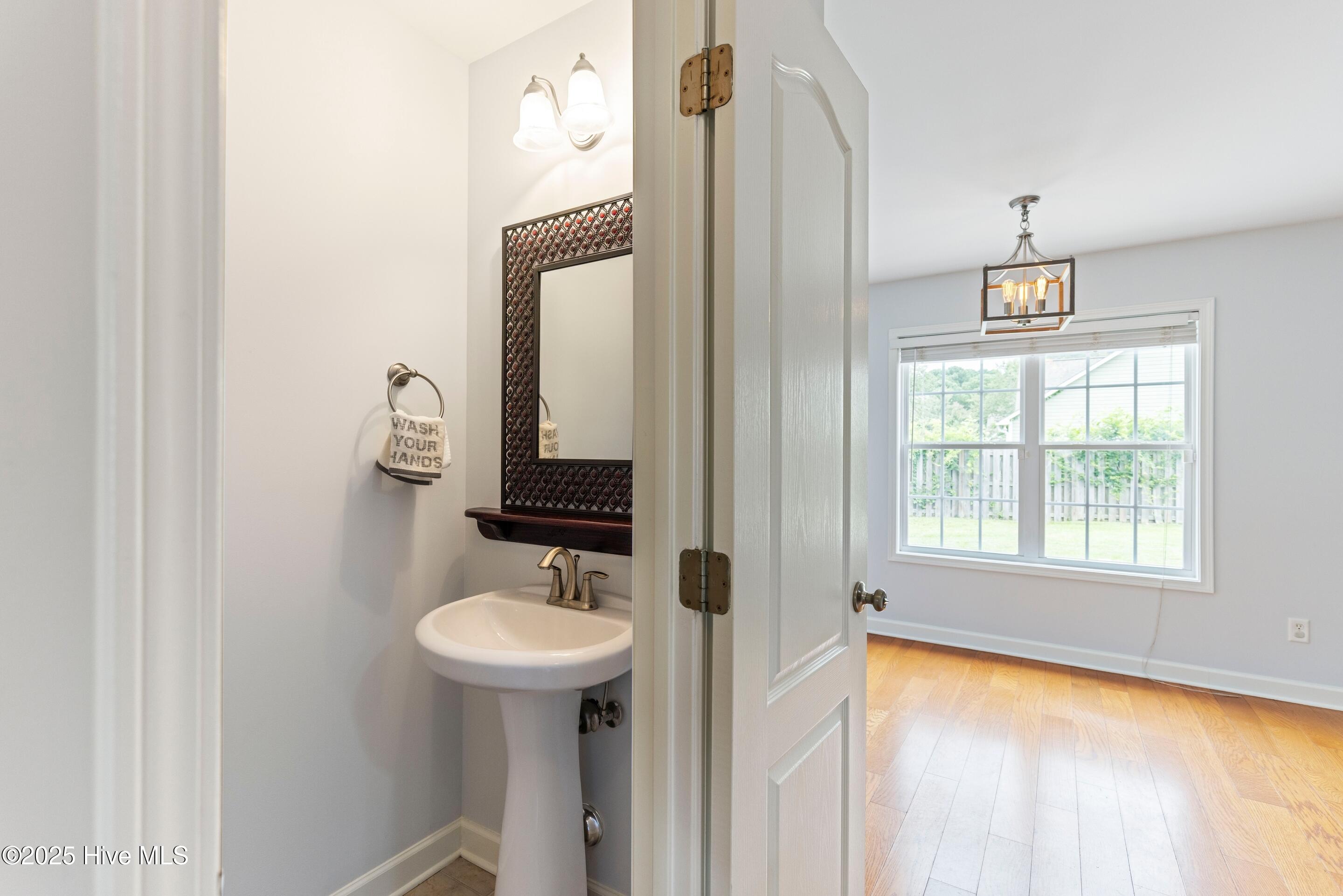 Wilmington, North Carolina, 28412, United States, 4 Bedrooms Bedrooms, ,3 BathroomsBathrooms,Residential,For Sale,1932044