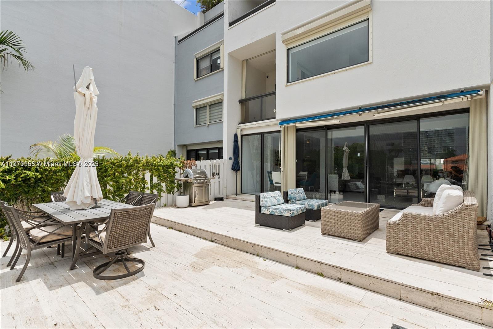 Sunny Isles Beach, Florida, 33160, United States, 3 Bedrooms Bedrooms, ,3 BathroomsBathrooms,Residential,For Sale,1762463