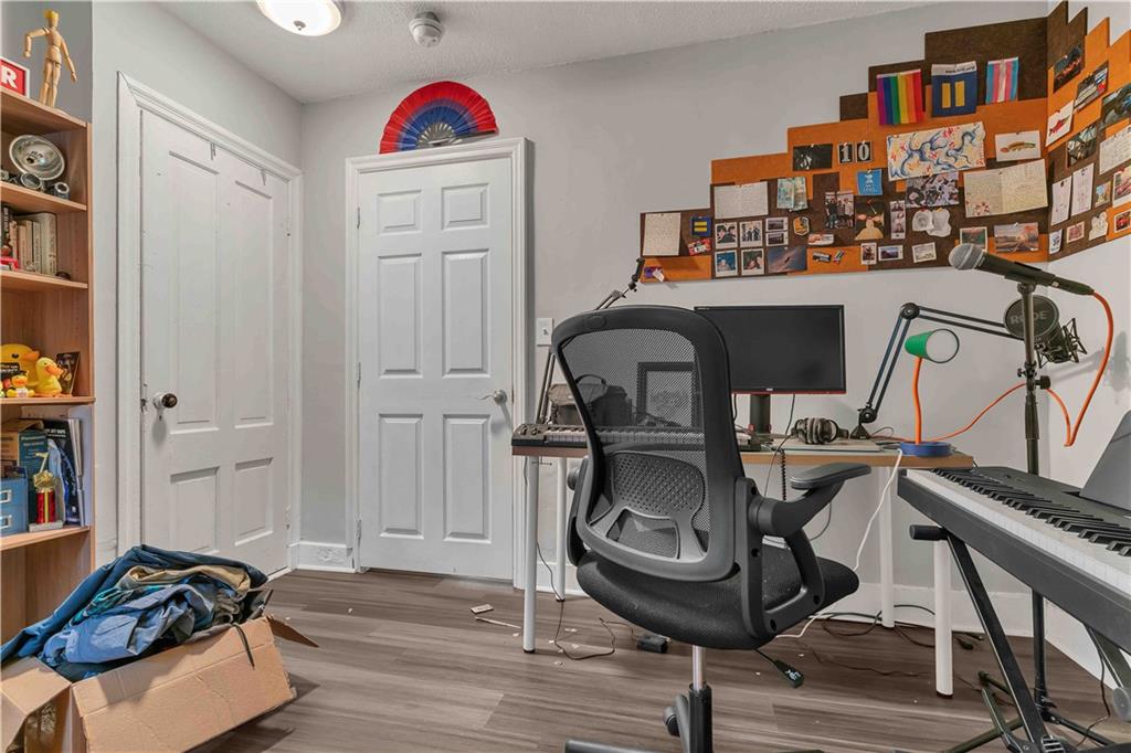 Providence, Rhode Island, 02909, United States, 6 Bedrooms Bedrooms, ,3 BathroomsBathrooms,Residential,For Sale,2005476