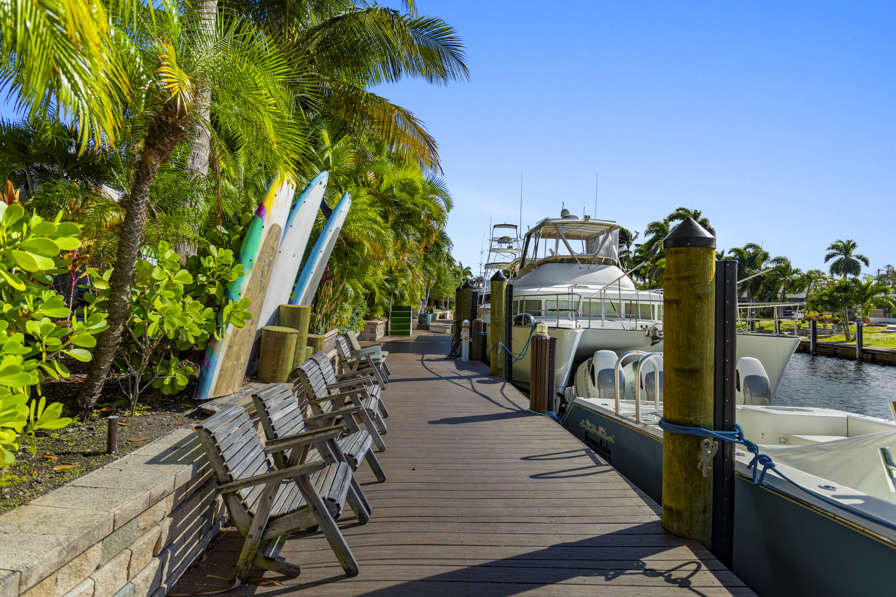 Lighthouse Point, Florida, 33064, United States, 4 Bedrooms Bedrooms, ,4 BathroomsBathrooms,Residential,For Sale,1992146