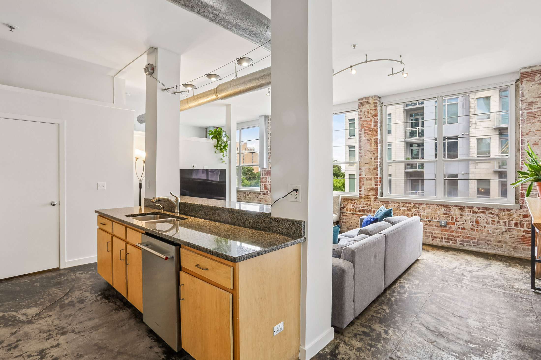  Stylish Midtown Living at Cornerstone Village - 物件實景
