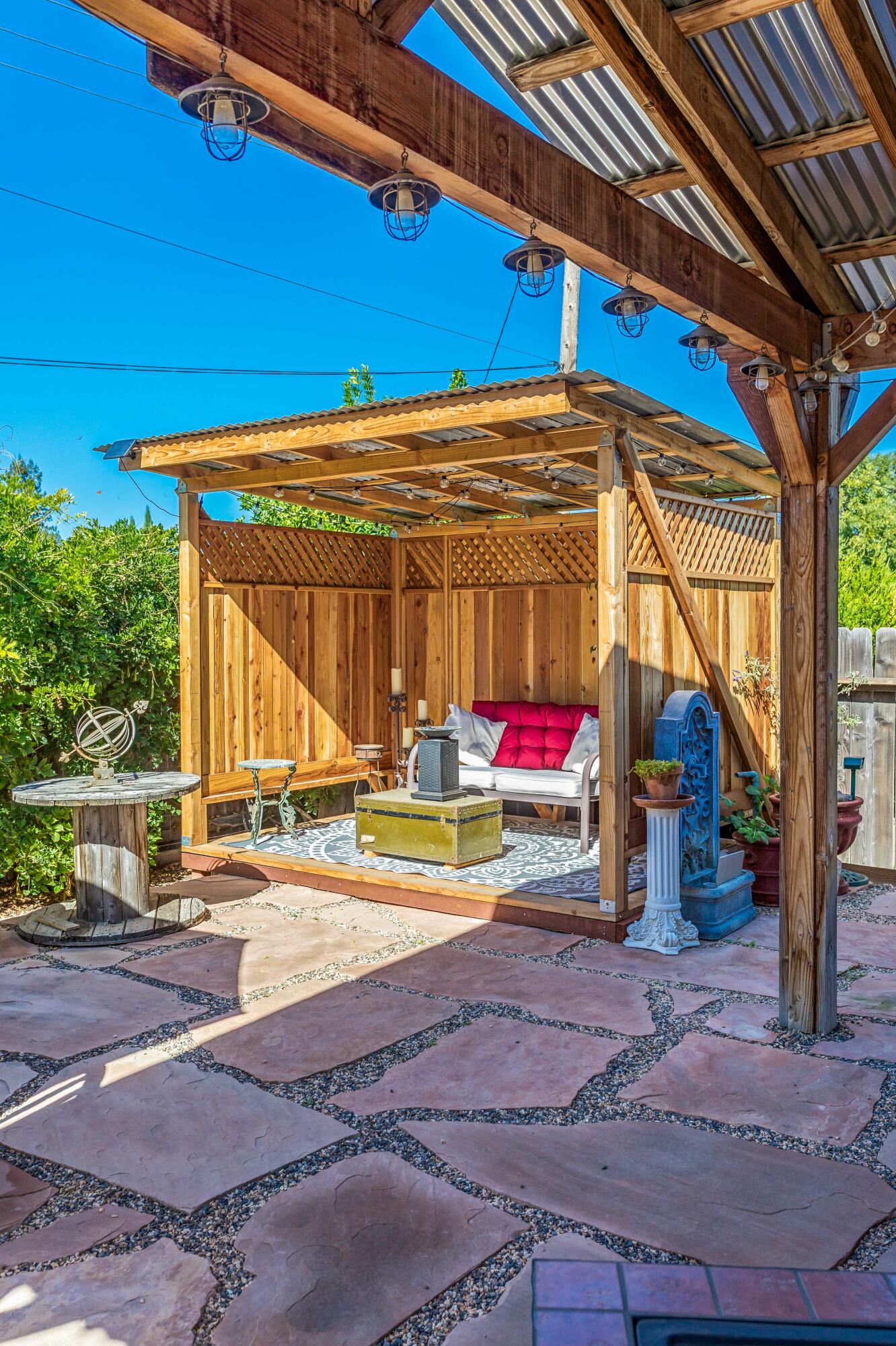 Los Alamos, California, 93440, United States, 3 Bedrooms Bedrooms, ,2 BathroomsBathrooms,Residential,For Sale,1985717