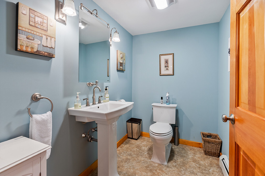 Smithfield, Maine, 04978, United States, 3 Bedrooms Bedrooms, ,4 BathroomsBathrooms,Residential,For Sale,1934236