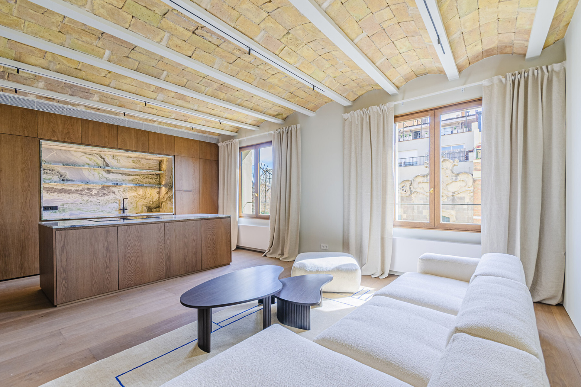  Fantastic brand new refurbished apartment in the Dreta de l