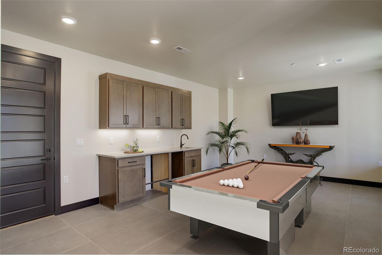 Broomfield, Colorado, 80023, United States, 3 Bedrooms Bedrooms, ,4 BathroomsBathrooms,Residential,For Sale,1901985