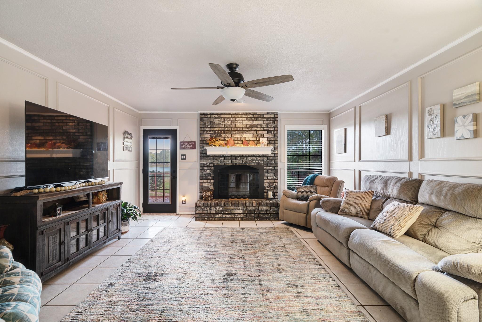 Powderly, Texas, 75473, United States, 3 Bedrooms Bedrooms, ,3 BathroomsBathrooms,Residential,For Sale,1976558