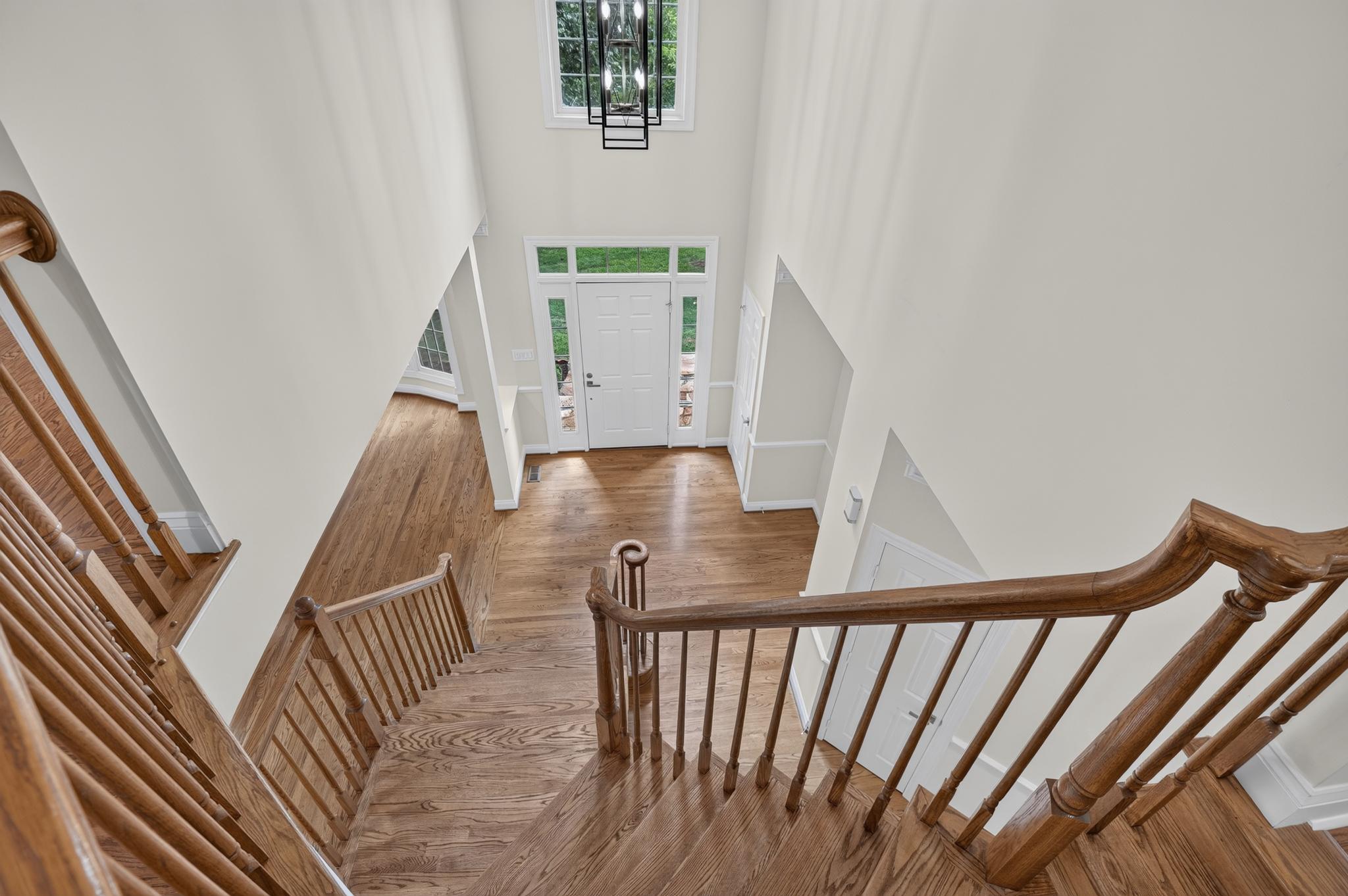  13621 Pine View Lane, Rockville, MD 20850 - 物件實景