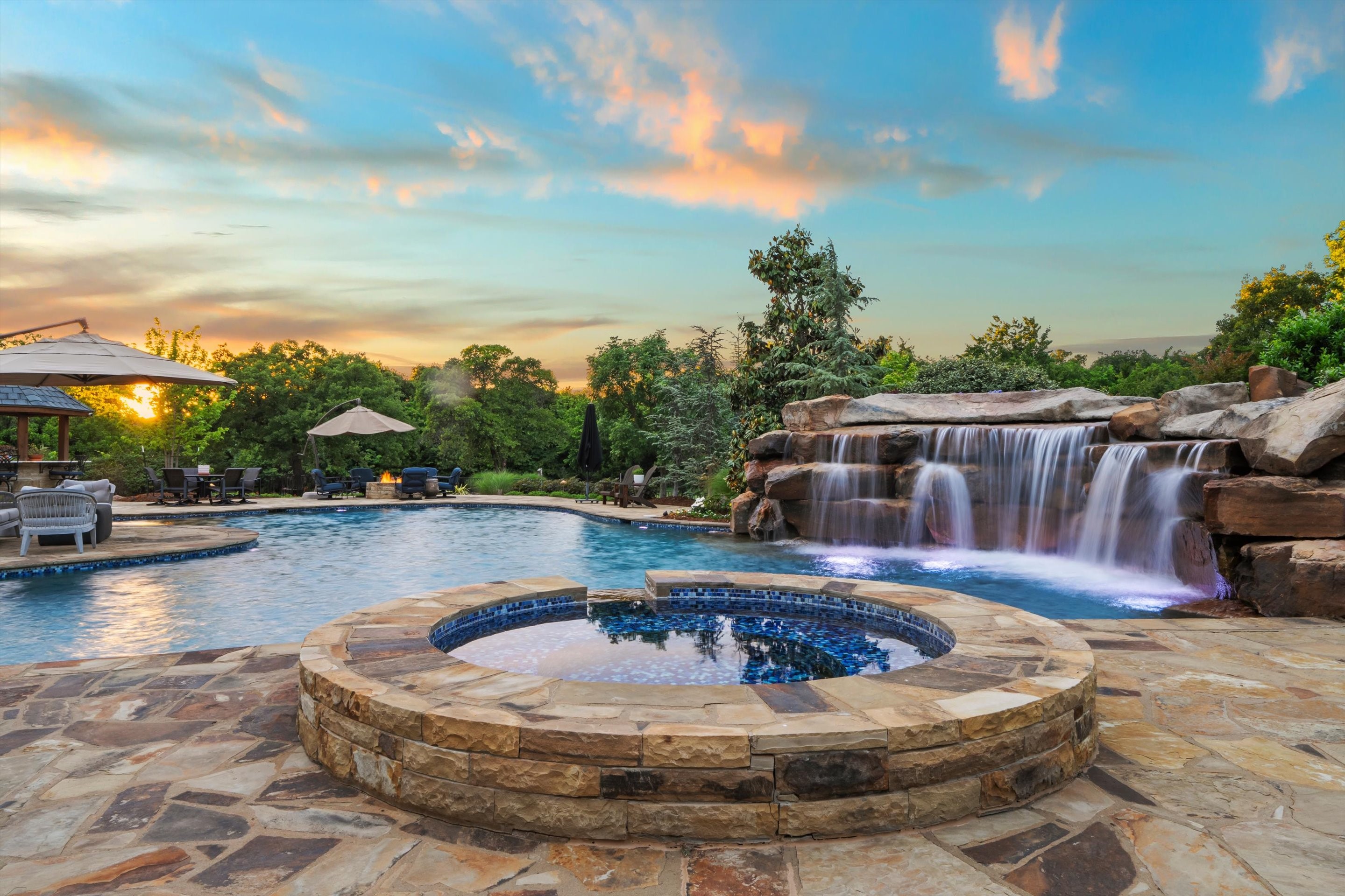  9417 Lake Way Run, Jones, OK 73049 - 物件實景