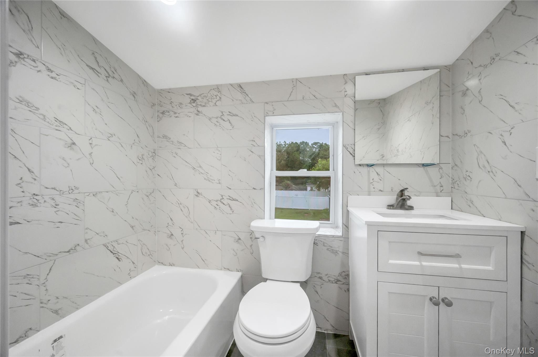 Shirley, New York, 11967, United States, 5 Bedrooms Bedrooms, ,2 BathroomsBathrooms,Residential,For Sale,1948254