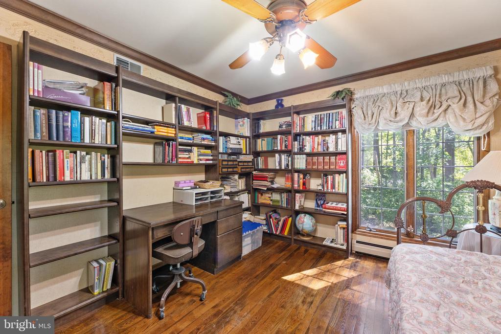Hightstown, New Jersey, 08520, United States, 5 Bedrooms Bedrooms, ,4 BathroomsBathrooms,Residential,For Sale,1905744