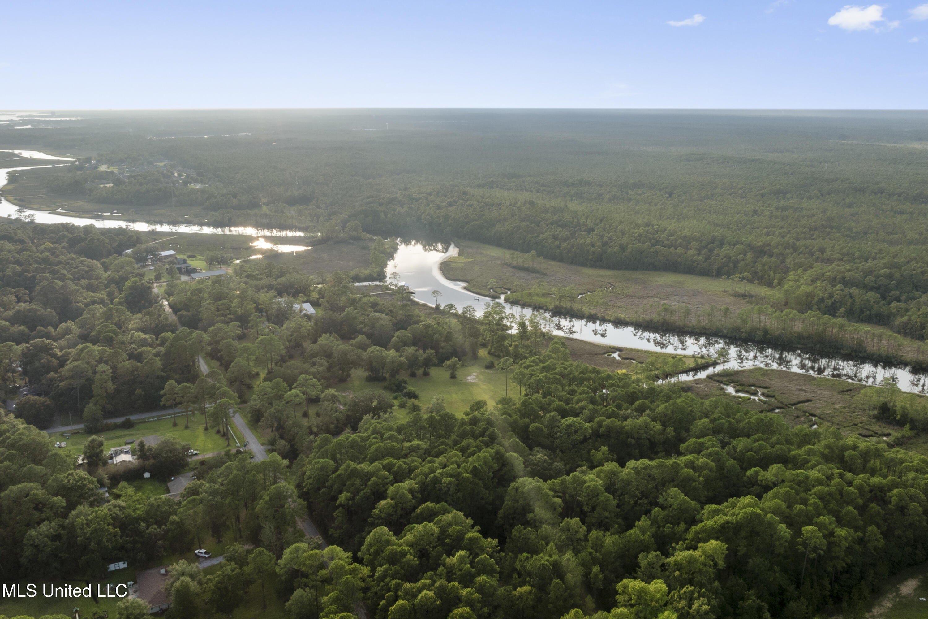 Ocean Springs, Mississippi, 39564, United States, ,Land,For Sale,1983190