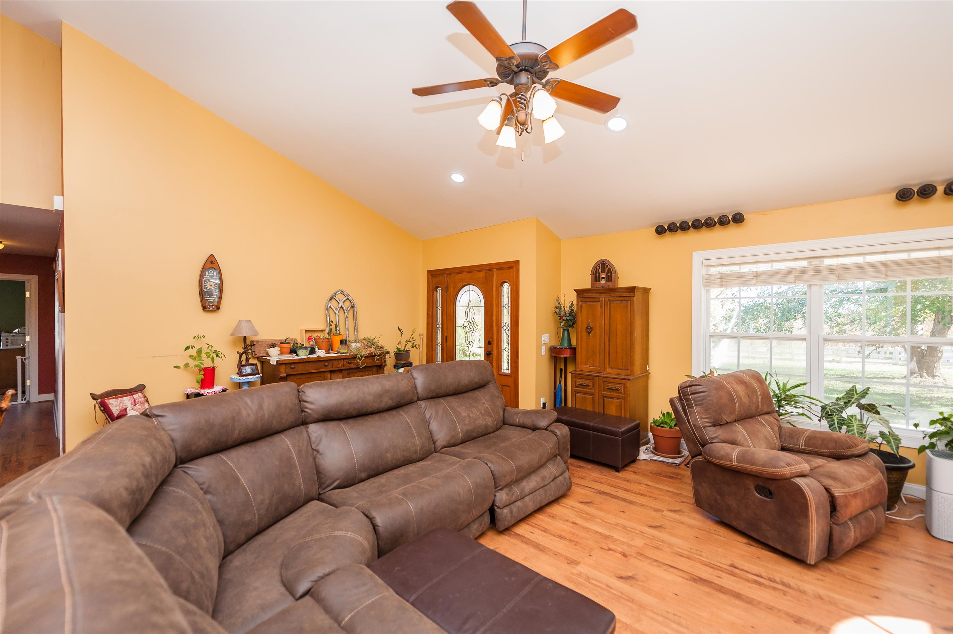 Landrum, South Carolina, 29356, United States, 2 Bedrooms Bedrooms, ,2 BathroomsBathrooms,Residential,For Sale,1978820