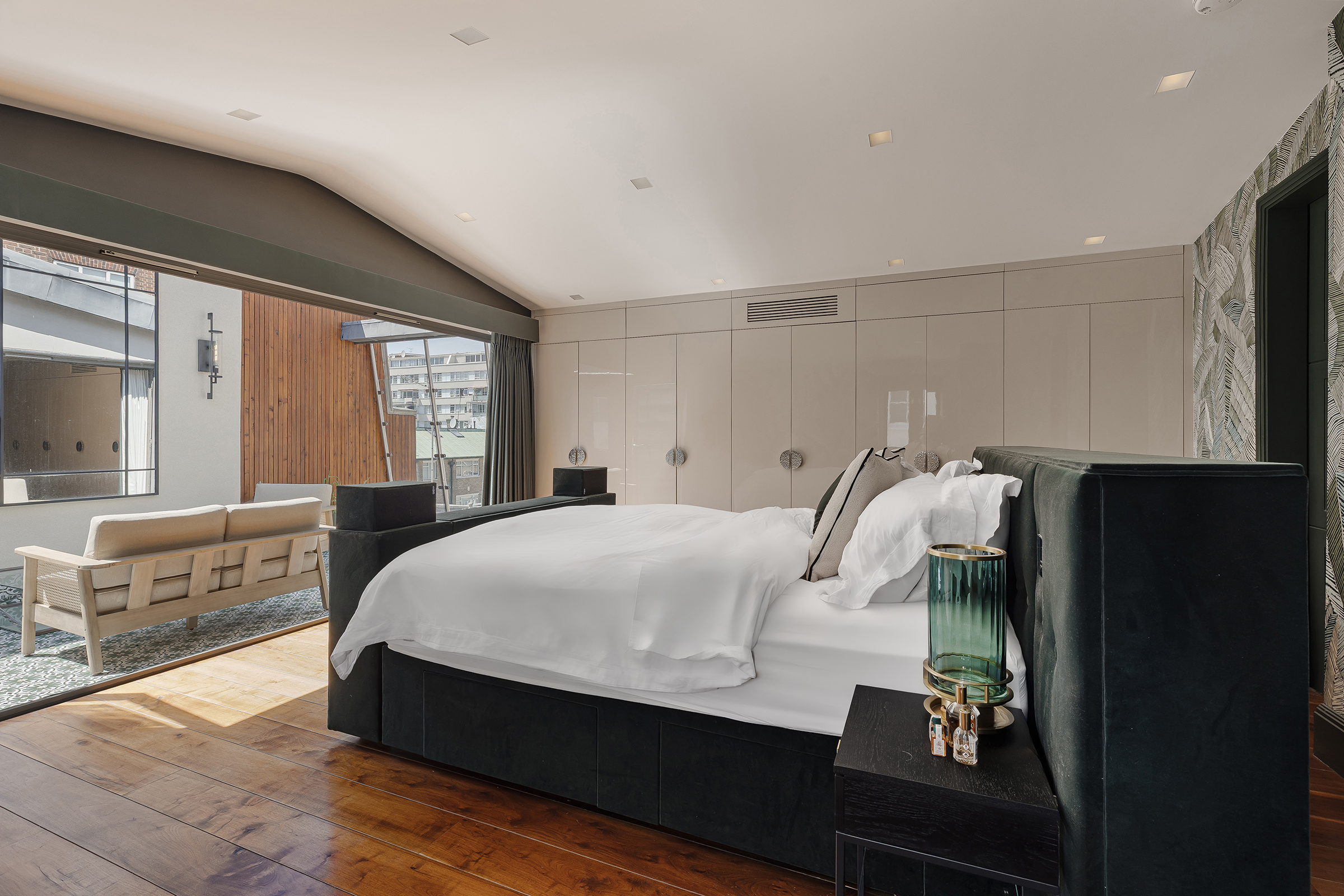  A Design-Led Townhouse Moments from Hyde Park - 物件實景
