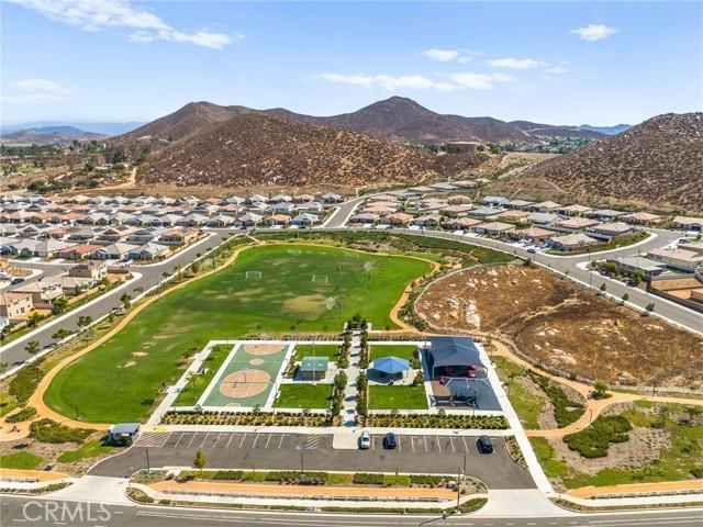 Menifee, California, 92585, United States, 4 Bedrooms Bedrooms, ,2 BathroomsBathrooms,Residential,For Sale,1932799