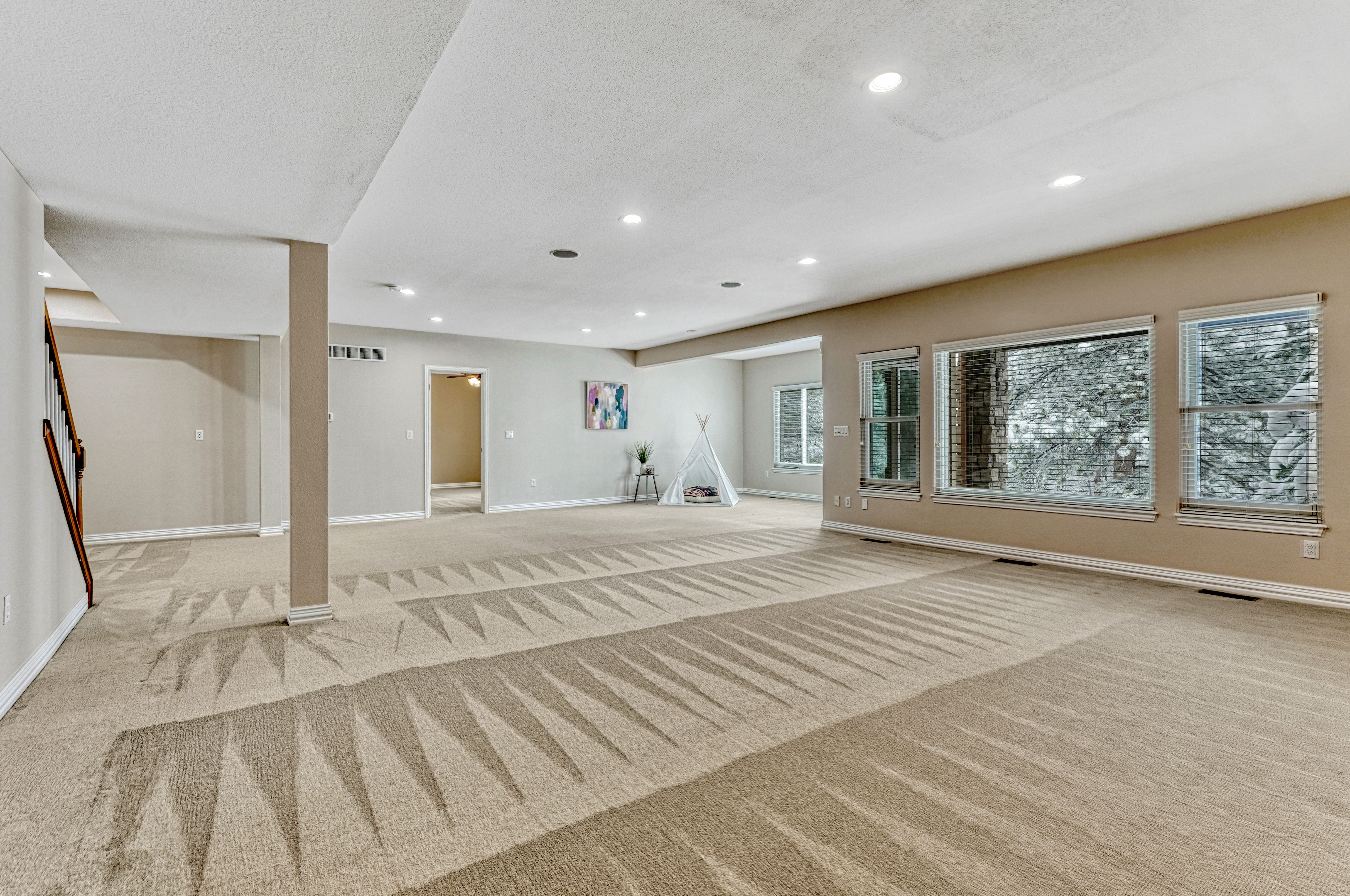  Forest Park Ranch Home with Golf Course Views - 物件實景