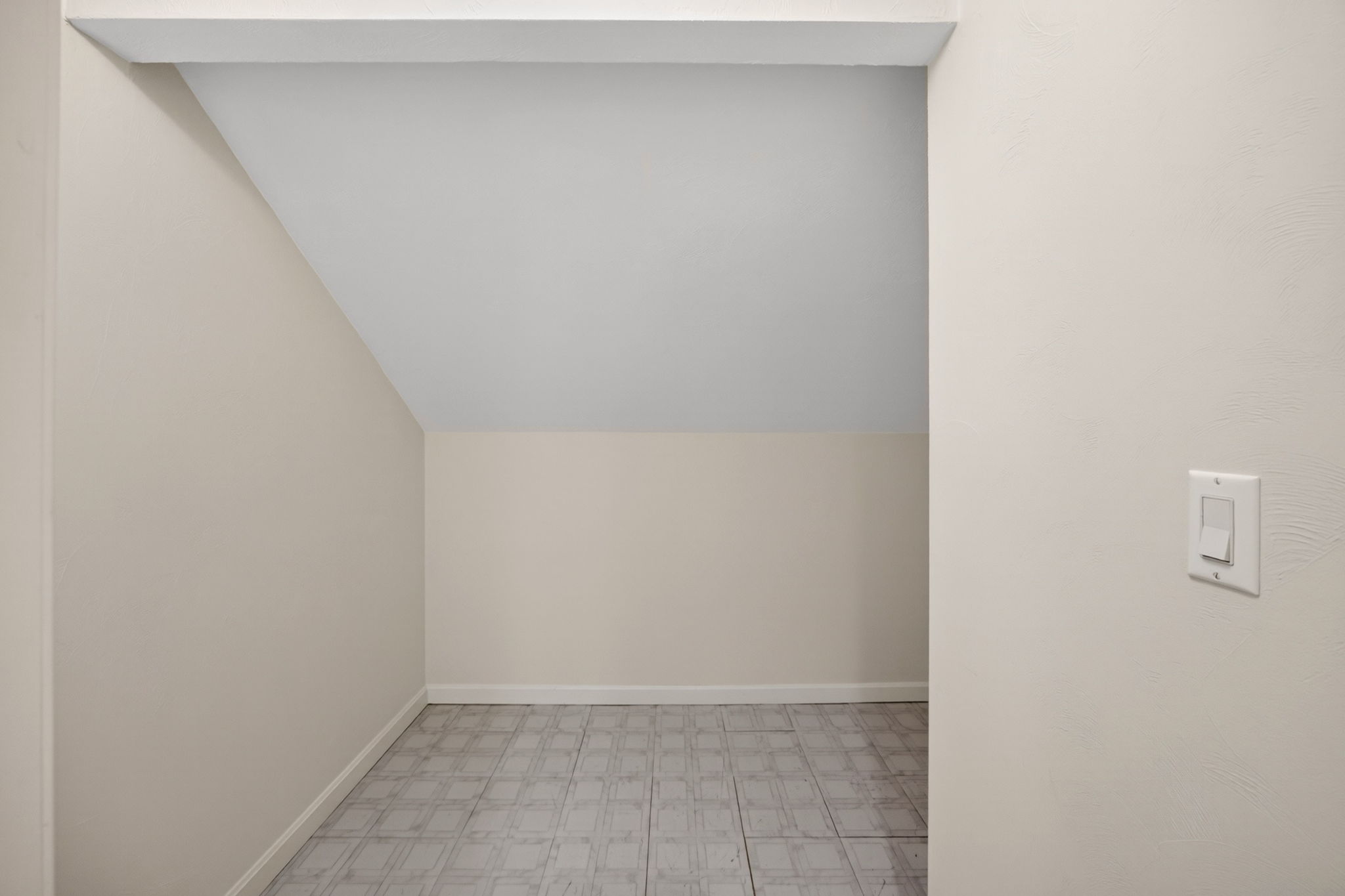  24 W Woods Circle, Yarmouth Port, MA, 02675 - 物件實景
