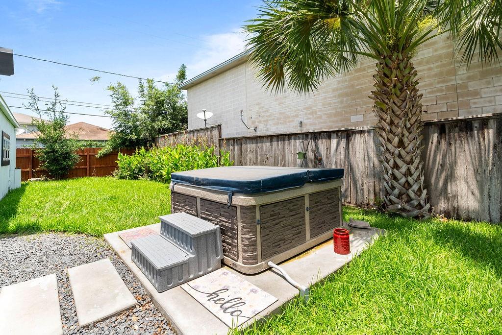 Corpus Christi, Texas, 78404, United States, 3 Bedrooms Bedrooms, ,3 BathroomsBathrooms,Residential,For Sale,1859850