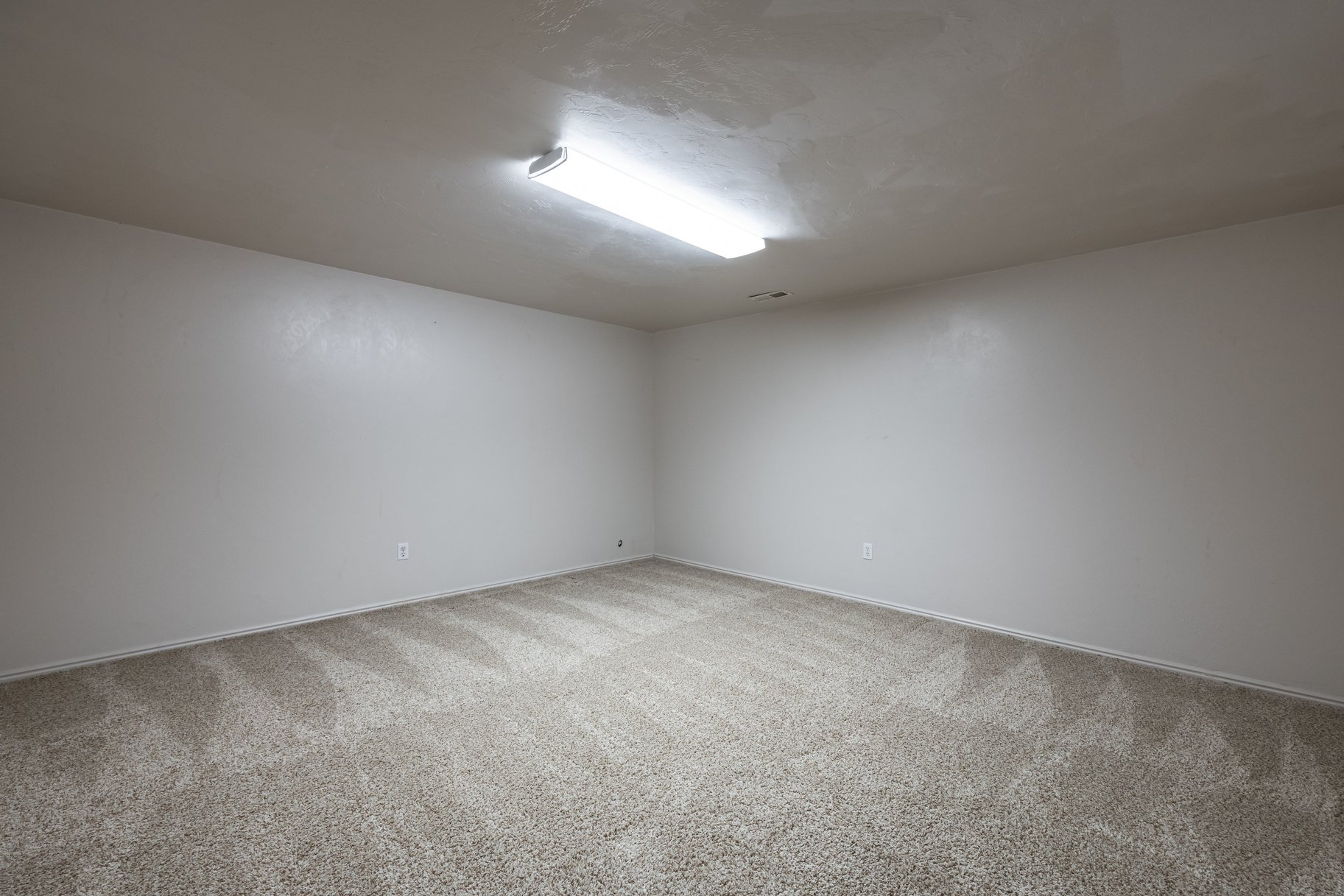  Updated Sandy Home With One of a Kind Location With Unobstructed Mountain Views - 物件實景
