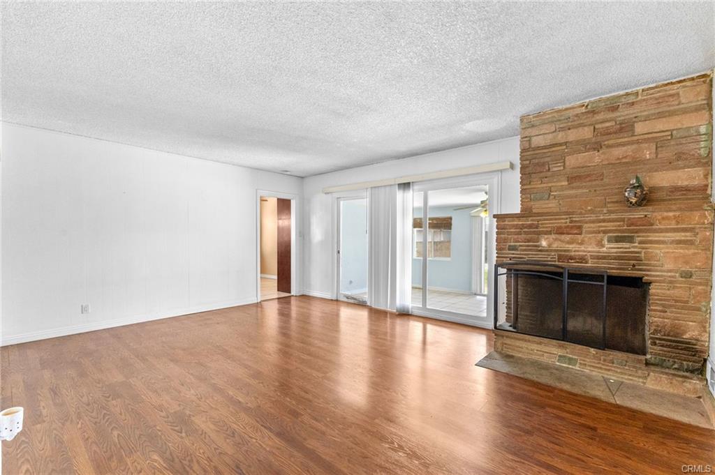 Compton, California, 90221, United States, 3 Bedrooms Bedrooms, ,2 BathroomsBathrooms,Residential,For Sale,1922771