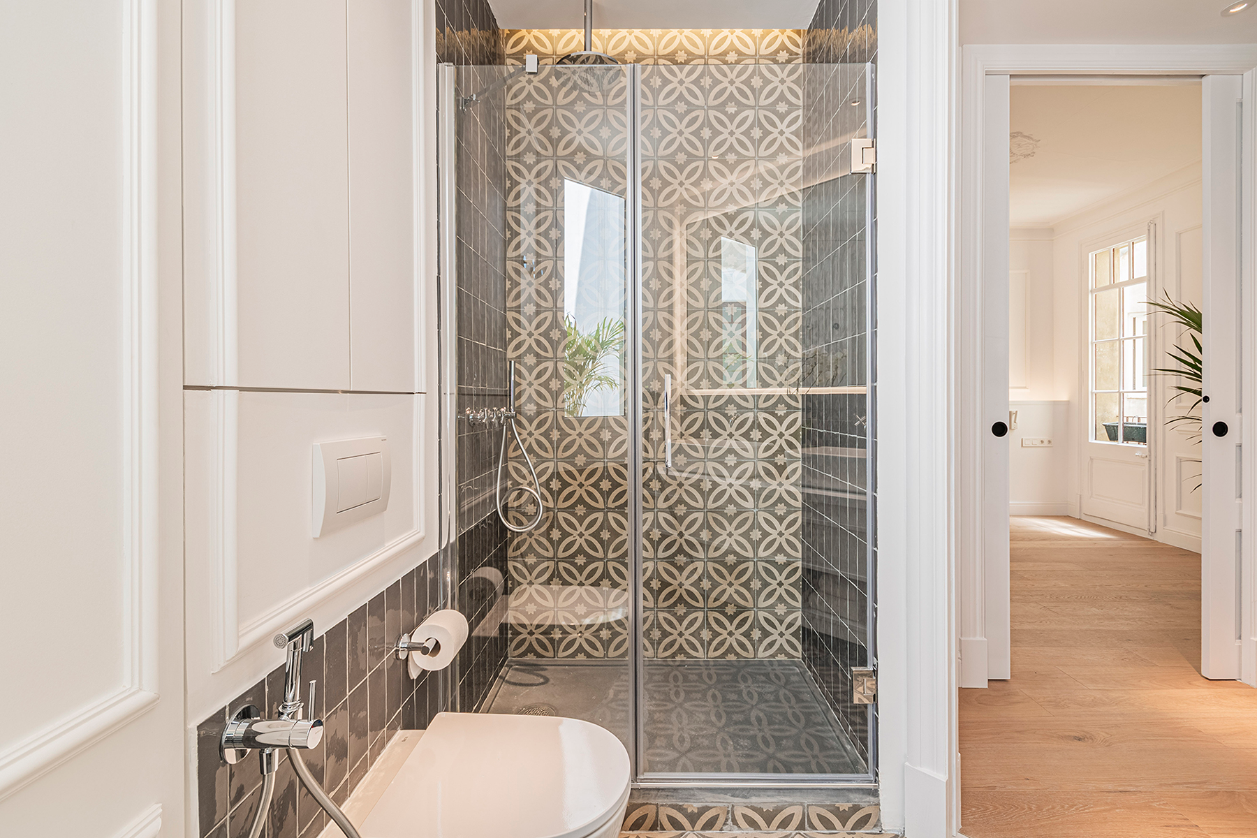  Extraordinary apartment on high floor in central Eixample - 物件實景