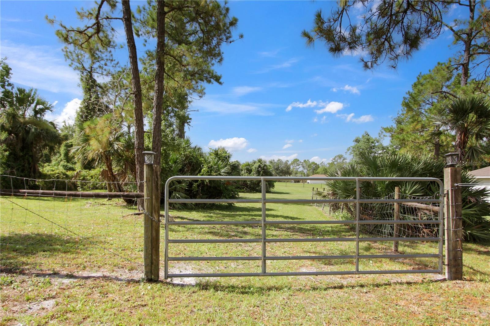 New Smyrna Beach, Florida, 32168, United States, 3 Bedrooms Bedrooms, ,2 BathroomsBathrooms,Residential,For Sale,1981157