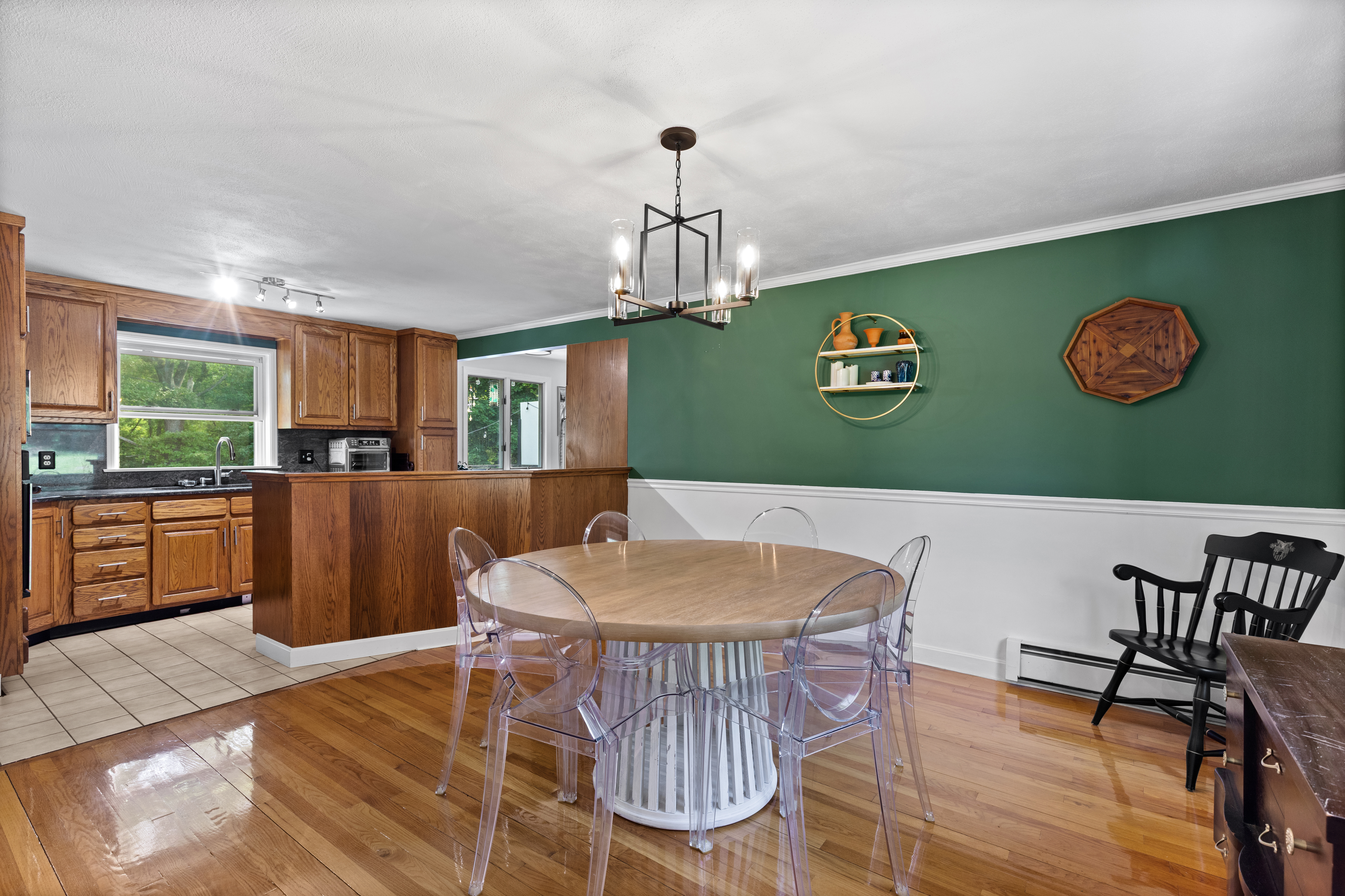  65 May Street, Attleboro, MA, 02703 - 物件實景