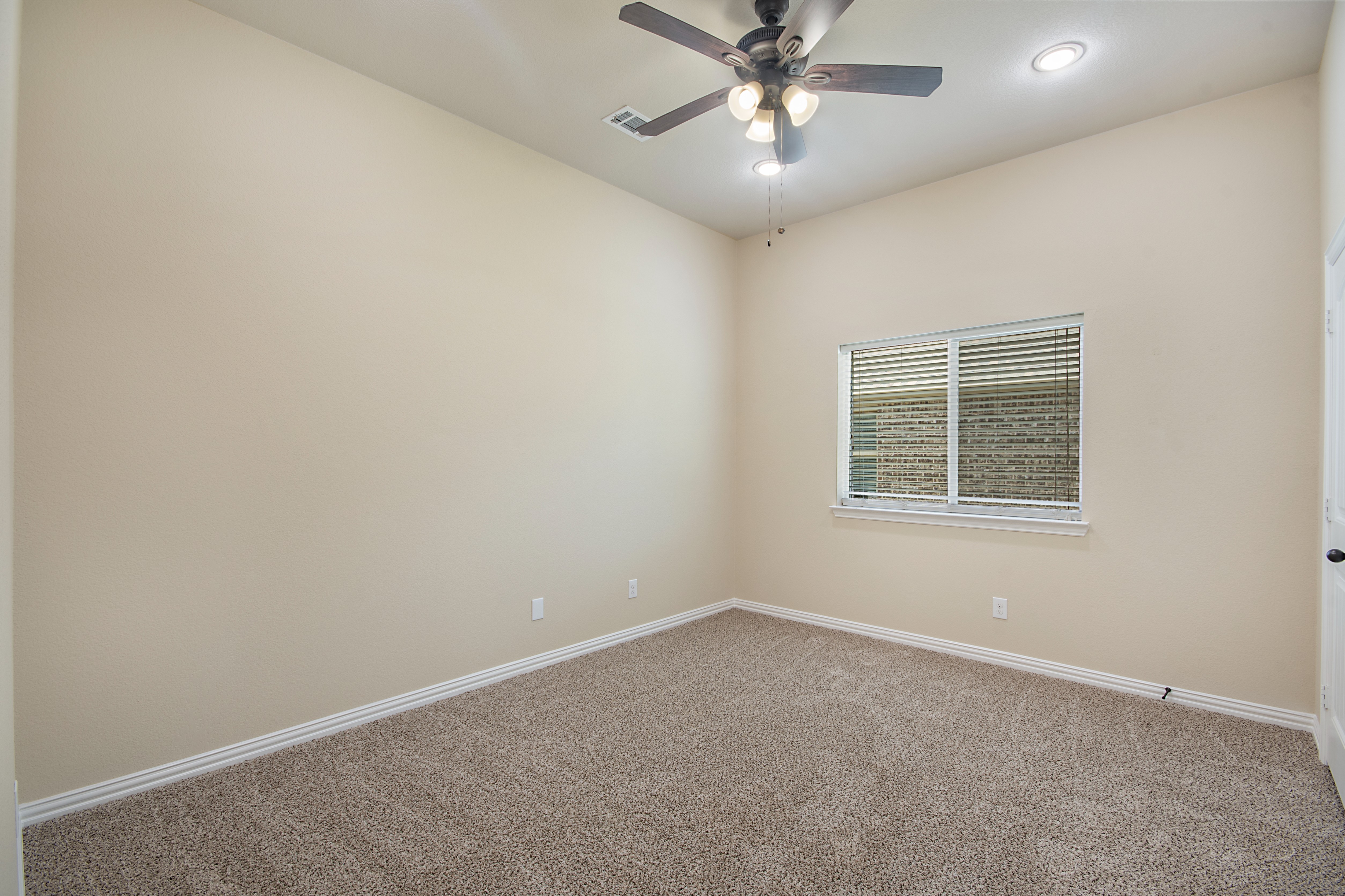  2461 Lakebend Drive, Little Elm, TX, 75068 - 物件實景