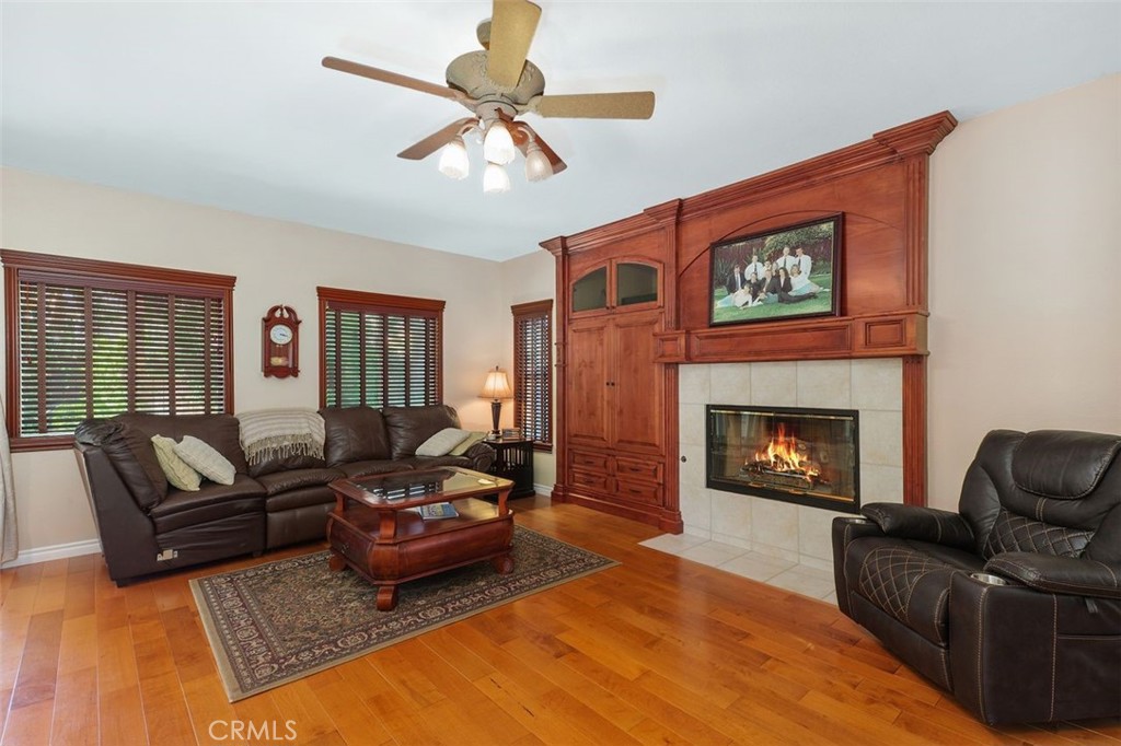 Murrieta, California, 92563, United States, 4 Bedrooms Bedrooms, ,4 BathroomsBathrooms,Residential,For Sale,1829375