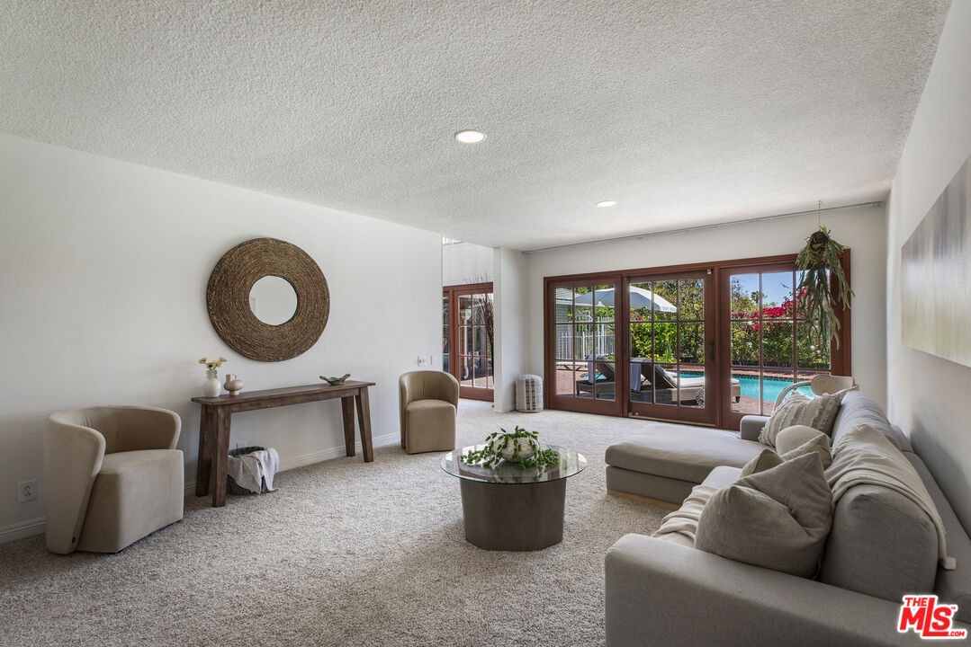 Los Angeles, California, 90027, United States, 4 Bedrooms Bedrooms, ,4 BathroomsBathrooms,Residential,For Sale,1918176
