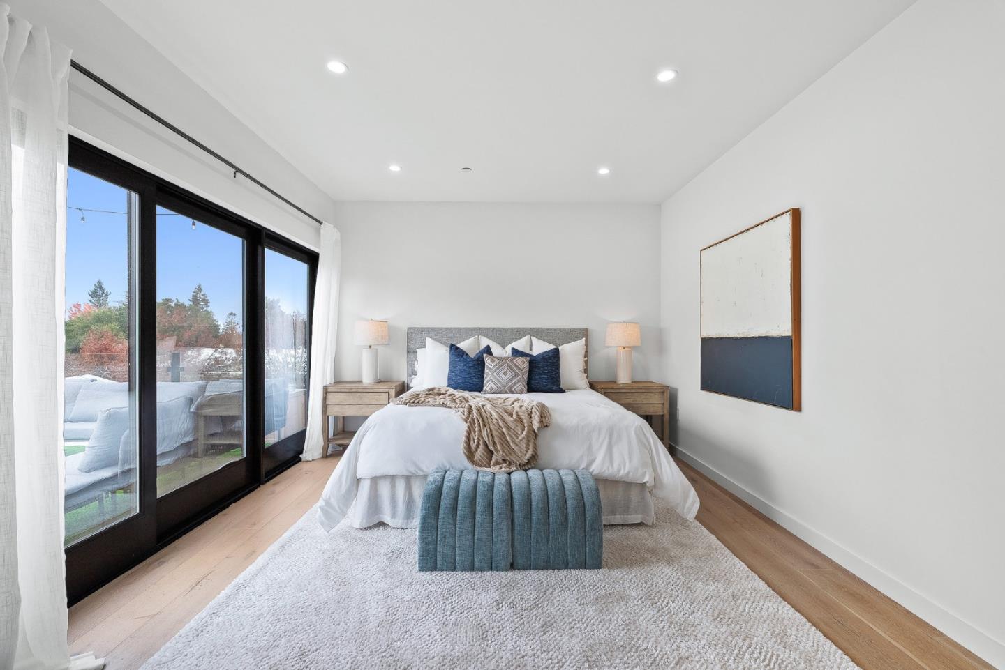 Redwood City, California, 94061, United States, 2 Bedrooms Bedrooms, ,3 BathroomsBathrooms,Residential,For Sale,2000792