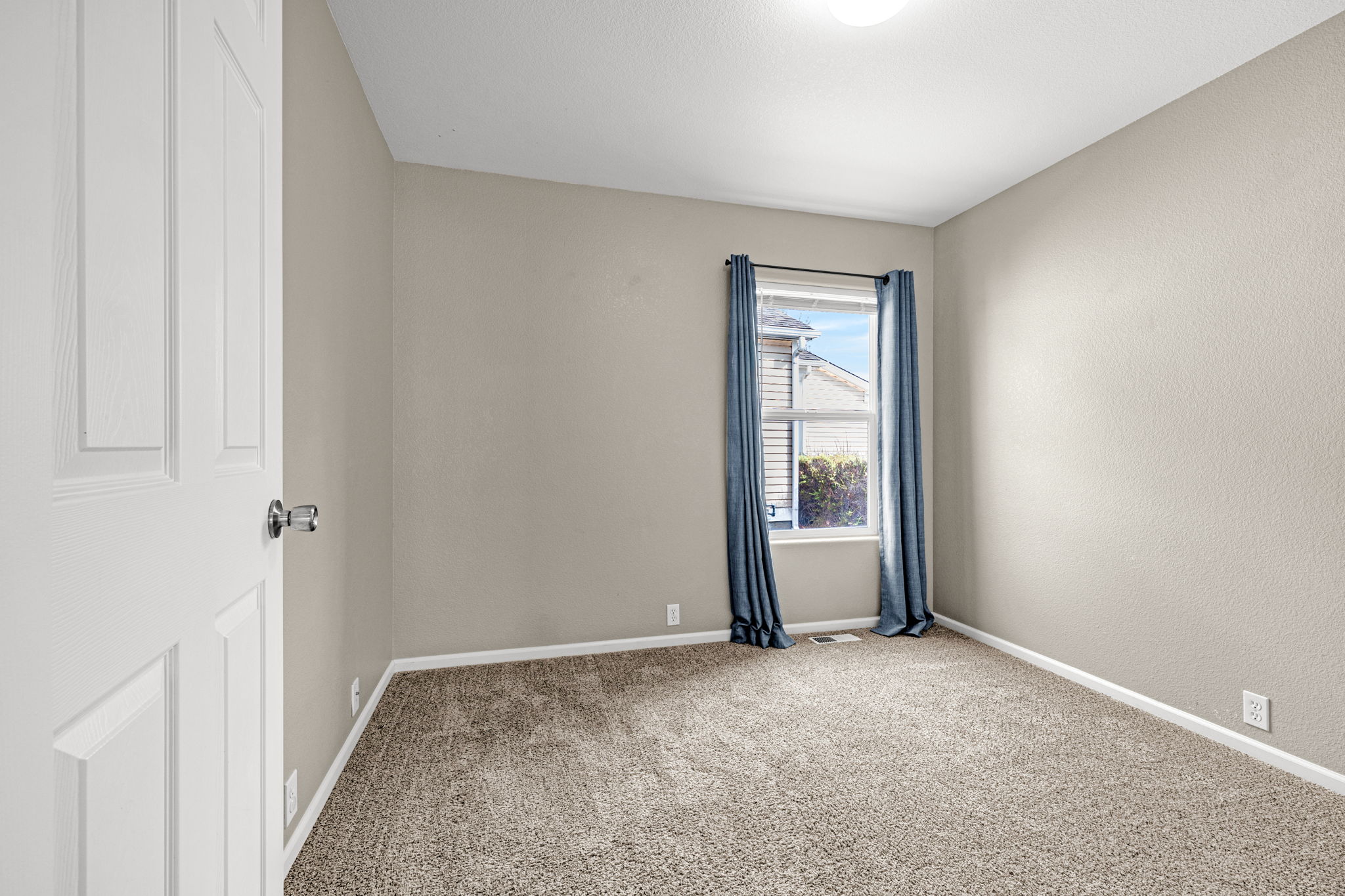  Amazing main level living opportunity in desirable Ridgeview at Stetson Hills - 物件實景