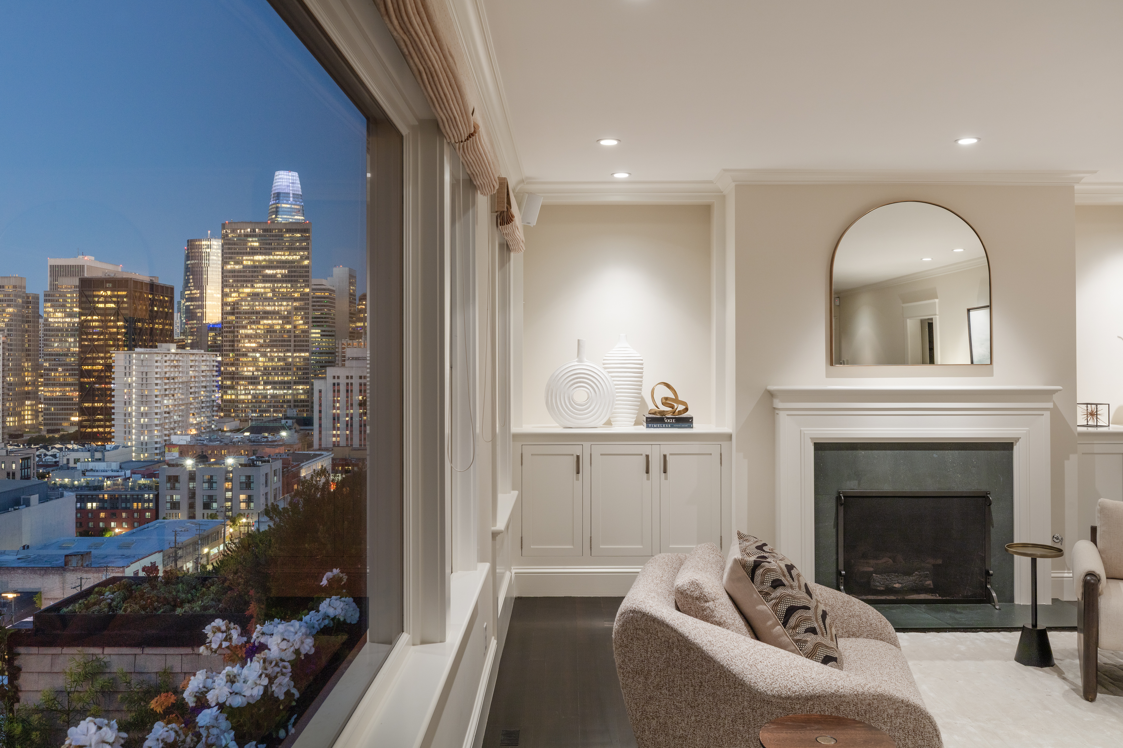  Jewel Box Home with Bridge Bay Views - 物件實景