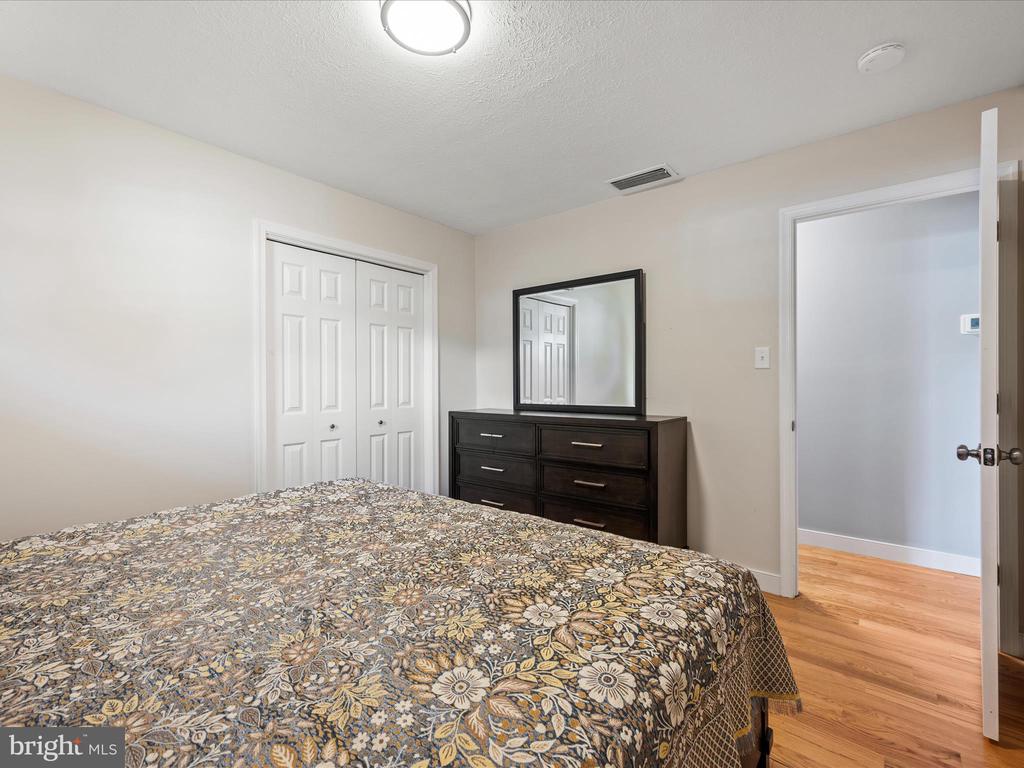 Winchester, Virginia, 22601, United States, 3 Bedrooms Bedrooms, ,3 BathroomsBathrooms,Residential,For Sale,1978922