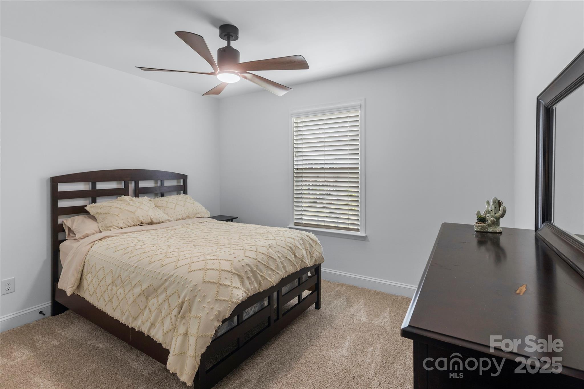 Charlotte, North Carolina, 28278, United States, 5 Bedrooms Bedrooms, ,5 BathroomsBathrooms,Residential,For Sale,1866050