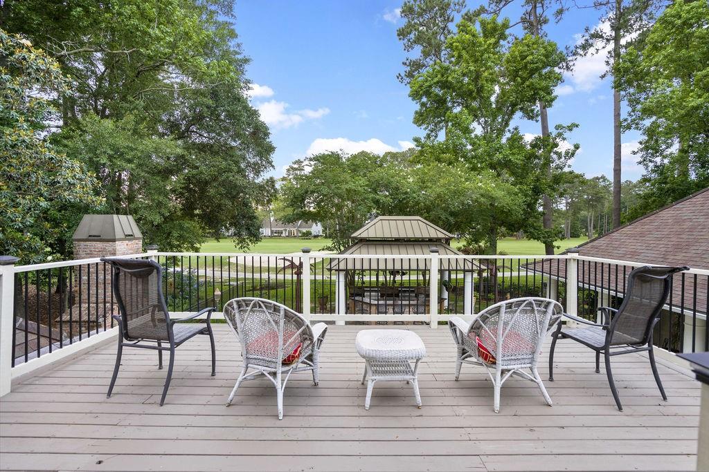Mandeville, Louisiana, 70471, United States, 4 Bedrooms Bedrooms, ,5 BathroomsBathrooms,Residential,For Sale,1828156