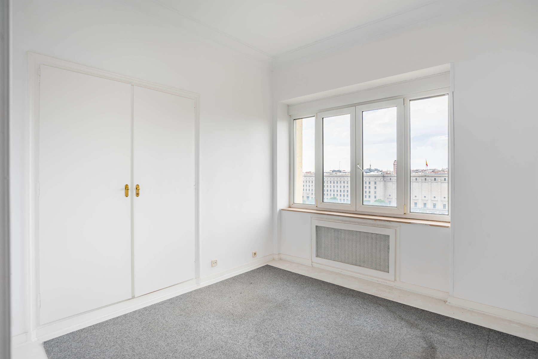  Apartment in El Viso to renovate - 物件實景