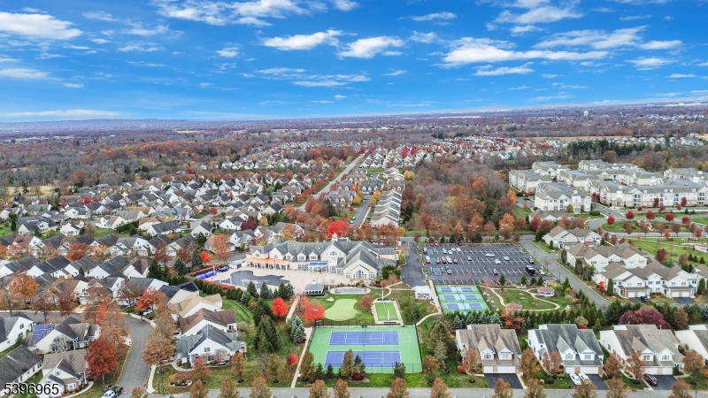 Franklin Twp., New Jersey, 08873, United States, 2 Bedrooms Bedrooms, ,3 BathroomsBathrooms,Residential,For Sale,1992917