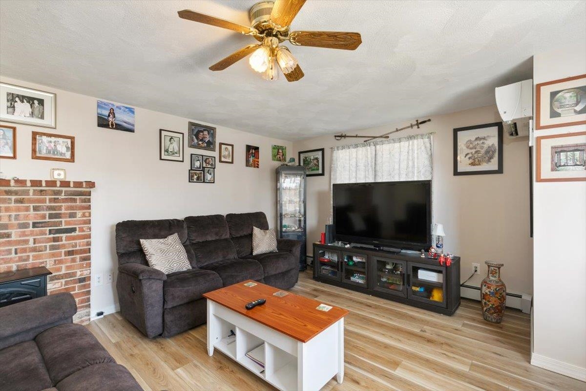 Milton, New Hampshire, 03851, United States, ,Residential,For Sale,1982719