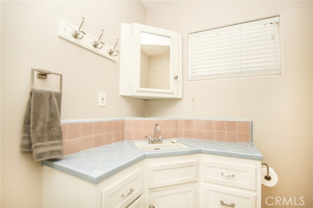 Banning, California, 92220, United States, 3 Bedrooms Bedrooms, ,2 BathroomsBathrooms,Residential,For Sale,1976183